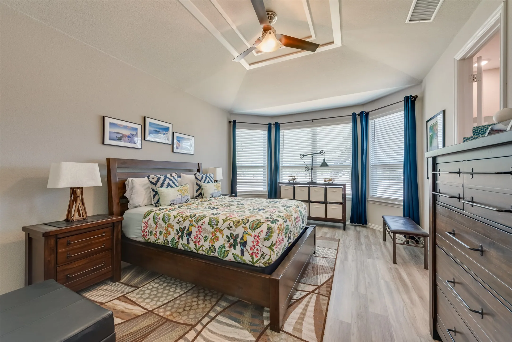 Single Family Residence For Rent in Dallas County , 1919 Livingston Road, Irving, Texas 75062, 3 Bedroom, 2 Bathroom, 2 Garage spaces, 1,588 Sqft, built in 2018, mls#21365719, Real Estate Agent in Irving, Homes For Rent in Dallas county, Homes For Rent in Irving, Realtor in Irving Texas, Real Estate Brokerage Independent Realty Texas, Luminita Cordes Realtor