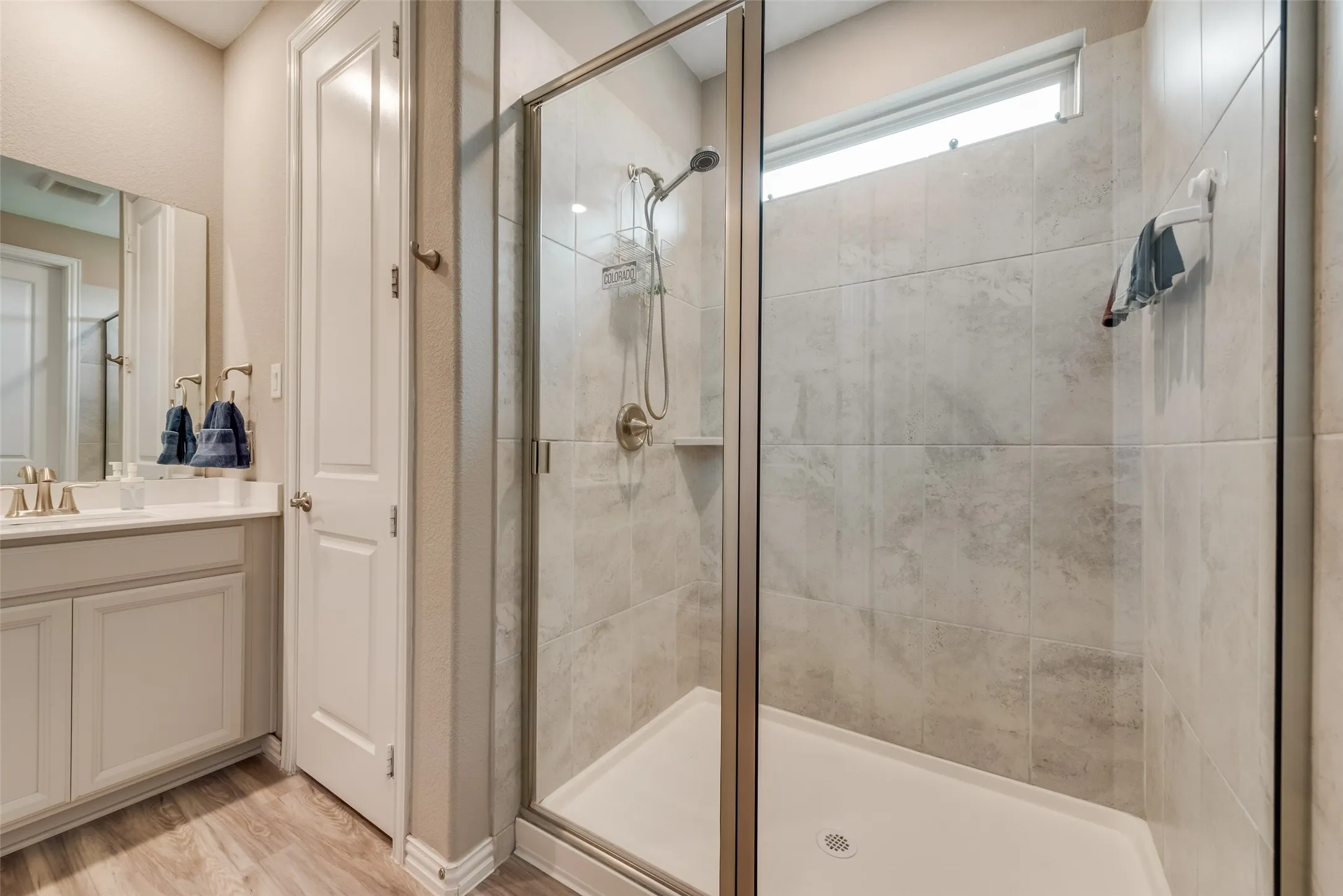 Single Family Residence For Rent in Dallas County , 1919 Livingston Road, Irving, Texas 75062, 3 Bedroom, 2 Bathroom, 2 Garage spaces, 1,588 Sqft, built in 2018, mls#21365719, Real Estate Agent in Irving, Homes For Rent in Dallas county, Homes For Rent in Irving, Realtor in Irving Texas, Real Estate Brokerage Independent Realty Texas, Luminita Cordes Realtor