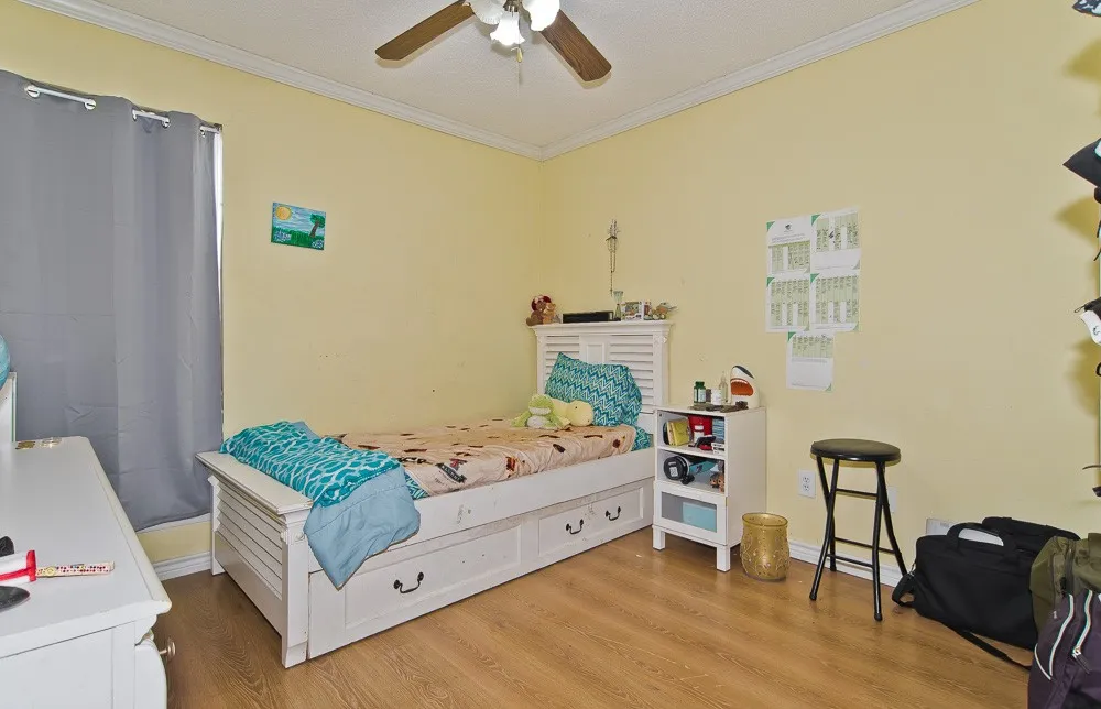 Single Family Residence For Sale in Tarrant County , 6545 Meadowlark Lane E, Watauga, Texas 76148, 3 Bedroom, 2 Bathroom, 2 Garage spaces, 1,361 Sqft, built in 1986, mls#21366353, Real Estate Agent in Watauga, Homes For Sale in Tarrant county, Homes For Sale in Watauga, Realtor in Watauga Texas, Real Estate Brokerage Independent Realty Texas, Luminita Cordes Realtor