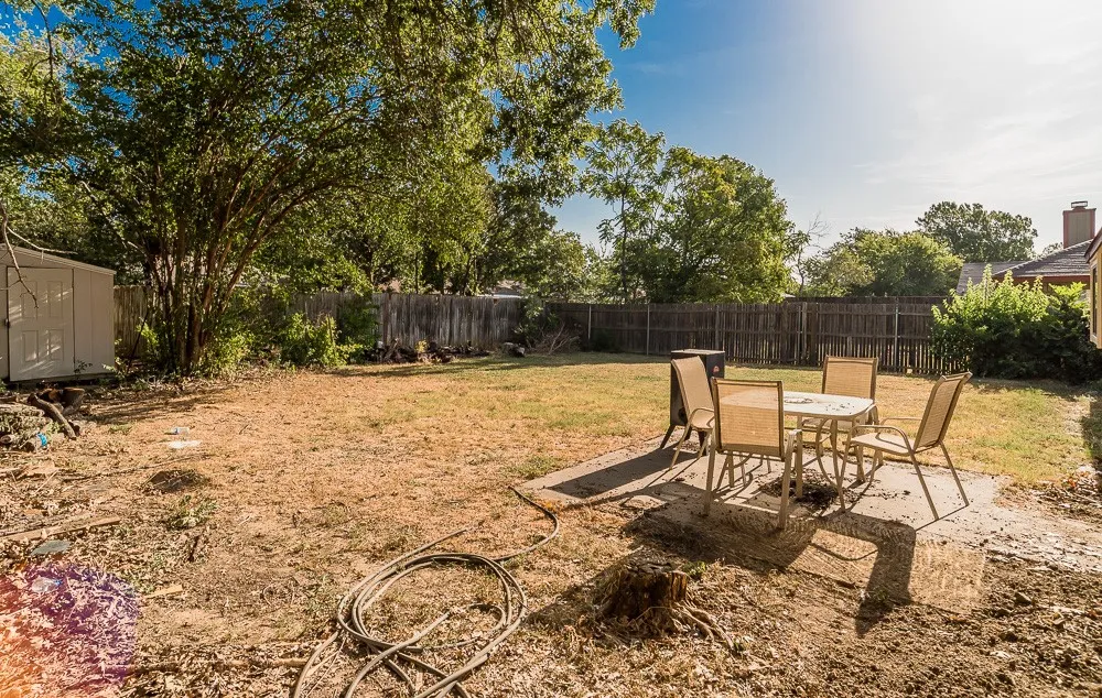 Single Family Residence For Sale in Tarrant County , 6545 Meadowlark Lane E, Watauga, Texas 76148, 3 Bedroom, 2 Bathroom, 2 Garage spaces, 1,361 Sqft, built in 1986, mls#21366353, Real Estate Agent in Watauga, Homes For Sale in Tarrant county, Homes For Sale in Watauga, Realtor in Watauga Texas, Real Estate Brokerage Independent Realty Texas, Luminita Cordes Realtor