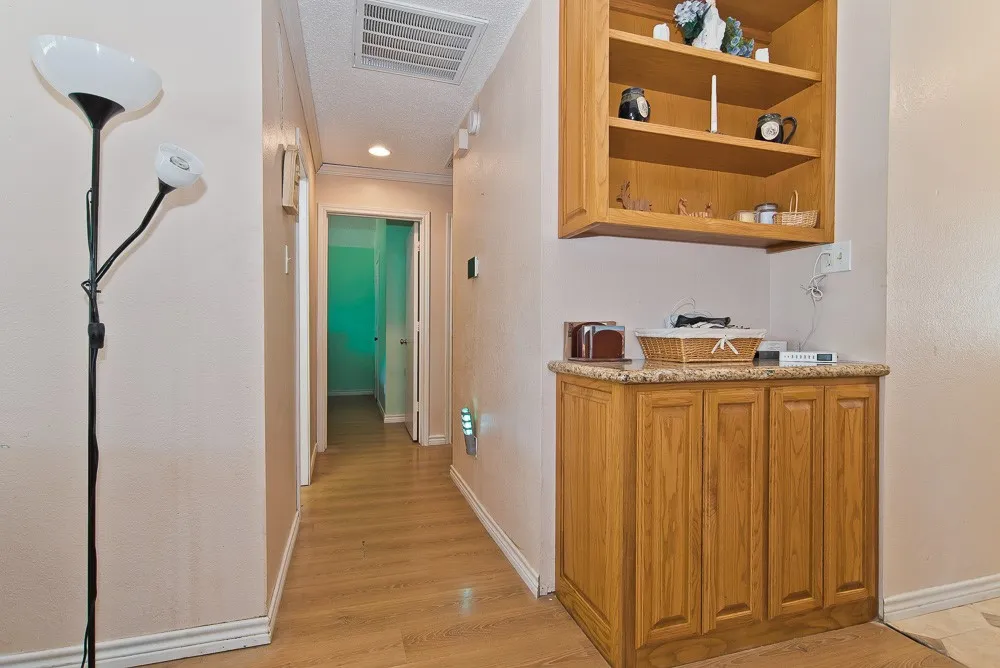 Single Family Residence For Sale in Tarrant County , 6545 Meadowlark Lane E, Watauga, Texas 76148, 3 Bedroom, 2 Bathroom, 2 Garage spaces, 1,361 Sqft, built in 1986, mls#21366353, Real Estate Agent in Watauga, Homes For Sale in Tarrant county, Homes For Sale in Watauga, Realtor in Watauga Texas, Real Estate Brokerage Independent Realty Texas, Luminita Cordes Realtor