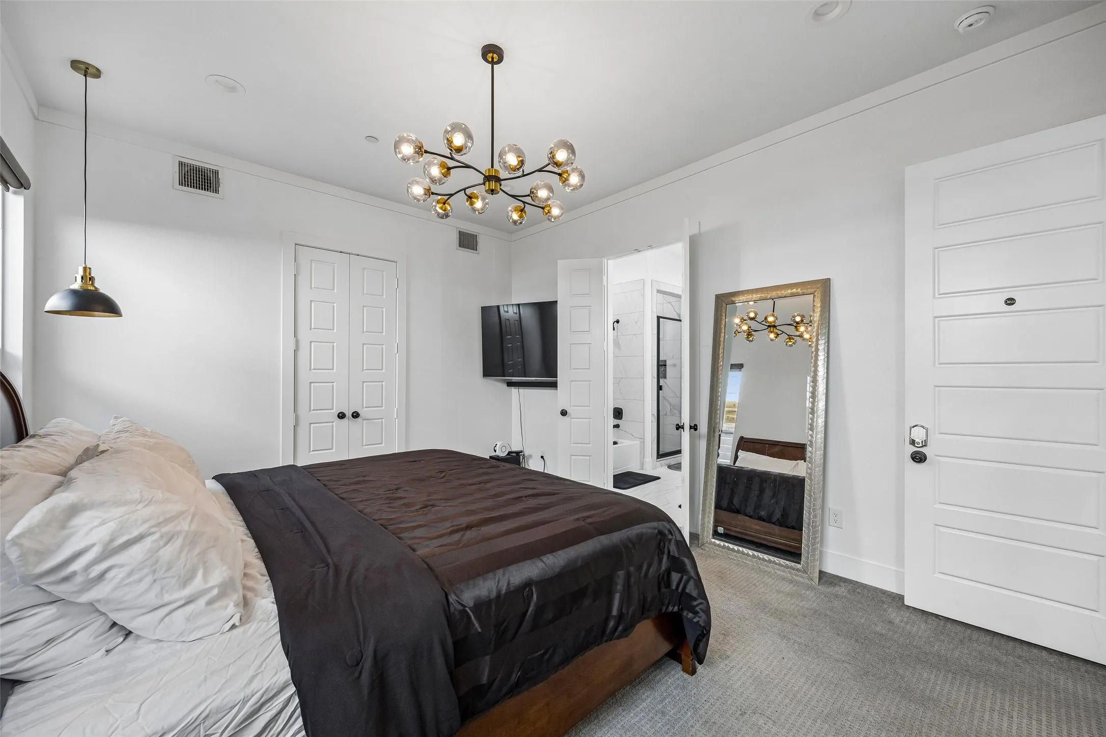 Single Family Residence For Rent in Dallas County , 1955 Leath Street, Dallas, Texas 75212, 4 Bedroom, 3 Bathroom, 2 Garage spaces, 2,614 Sqft, built in 2022, mls#21361980, Real Estate Agent in Dallas, Homes For Rent in Dallas county, Homes For Rent in Dallas, Realtor in Dallas Texas, Real Estate Brokerage Independent Realty Texas, Luminita Cordes Realtor