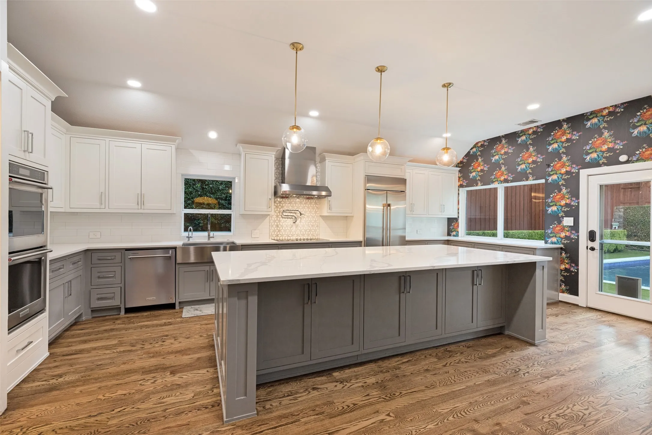Single Family Residence For Sale in Collin County , 2804 Whitetail Court, Mc Kinney, Texas 75072, 5 Bedroom, 4 Bathroom, 2 Garage spaces, 3,415 Sqft, built in 1999, mls#21366401, Real Estate Agent in Mc Kinney, Homes For Sale in Collin county, Homes For Sale in Mc Kinney, Realtor in Mc Kinney Texas, Real Estate Brokerage Independent Realty Texas, Luminita Cordes Realtor