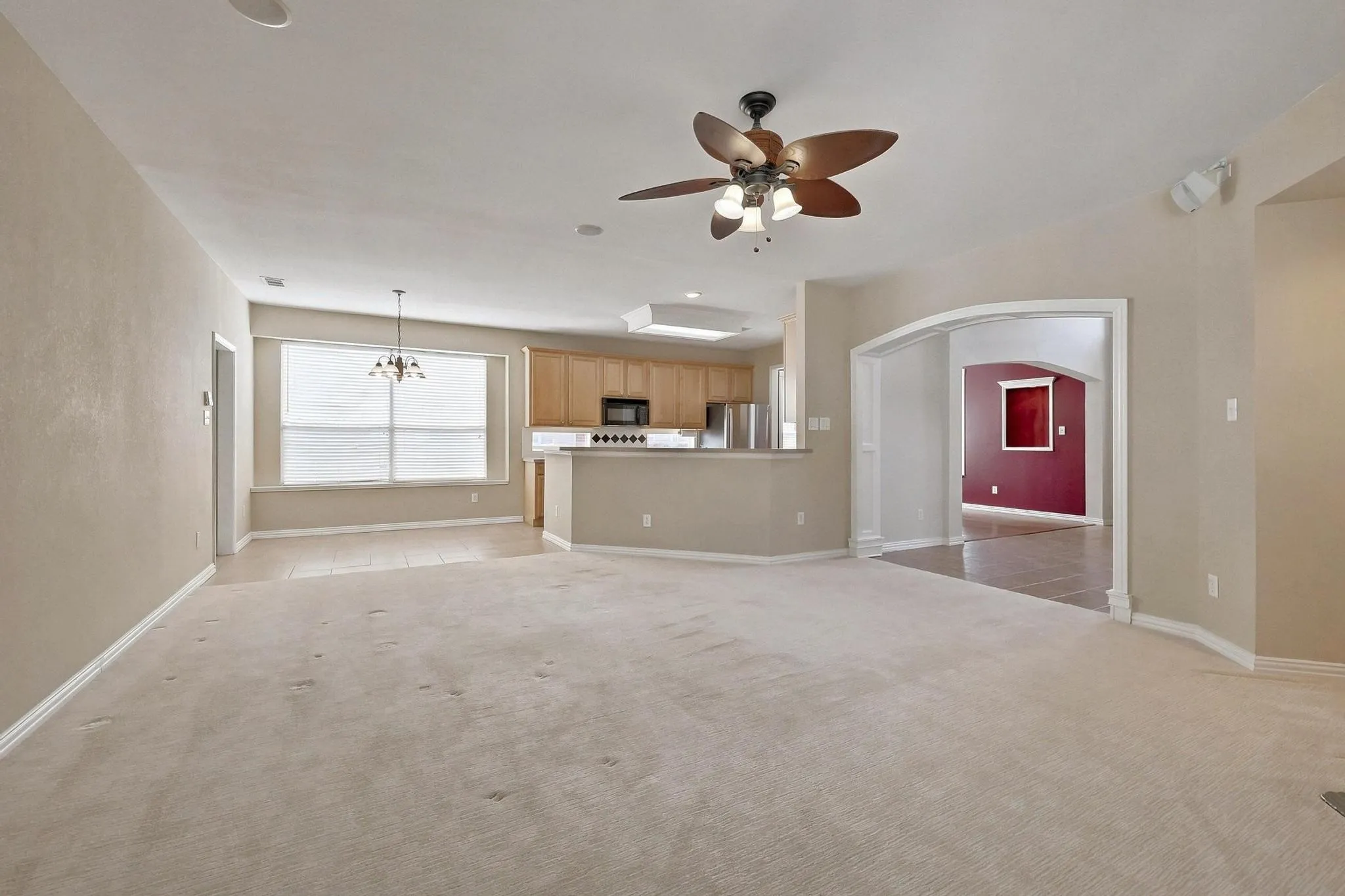 Single Family Residence For Sale in Denton County , 1512 Brewster Drive, Carrollton, Texas 75010, 3 Bedroom, 3 Bathroom, 2 Garage spaces, 2,513 Sqft, built in 1999, mls#21365590, Real Estate Agent in Carrollton, Homes For Sale in Denton county, Homes For Sale in Carrollton, Realtor in Carrollton Texas, Real Estate Brokerage Independent Realty Texas, Luminita Cordes Realtor