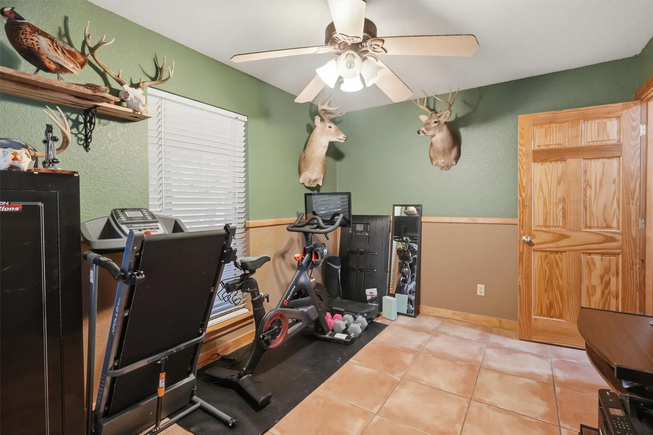 Single Family Residence For Sale in Somervell County , 1136 County Road 306b, Rainbow, Texas 76077, 3 Bedroom, 2 Bathroom, Garage spaces, 1,527 Sqft, built in 2004, mls#21361755, Real Estate Agent in Rainbow, Homes For Sale in Somervell county, Homes For Sale in Rainbow, Realtor in Rainbow Texas, Real Estate Brokerage Independent Realty Texas, Luminita Cordes Realtor