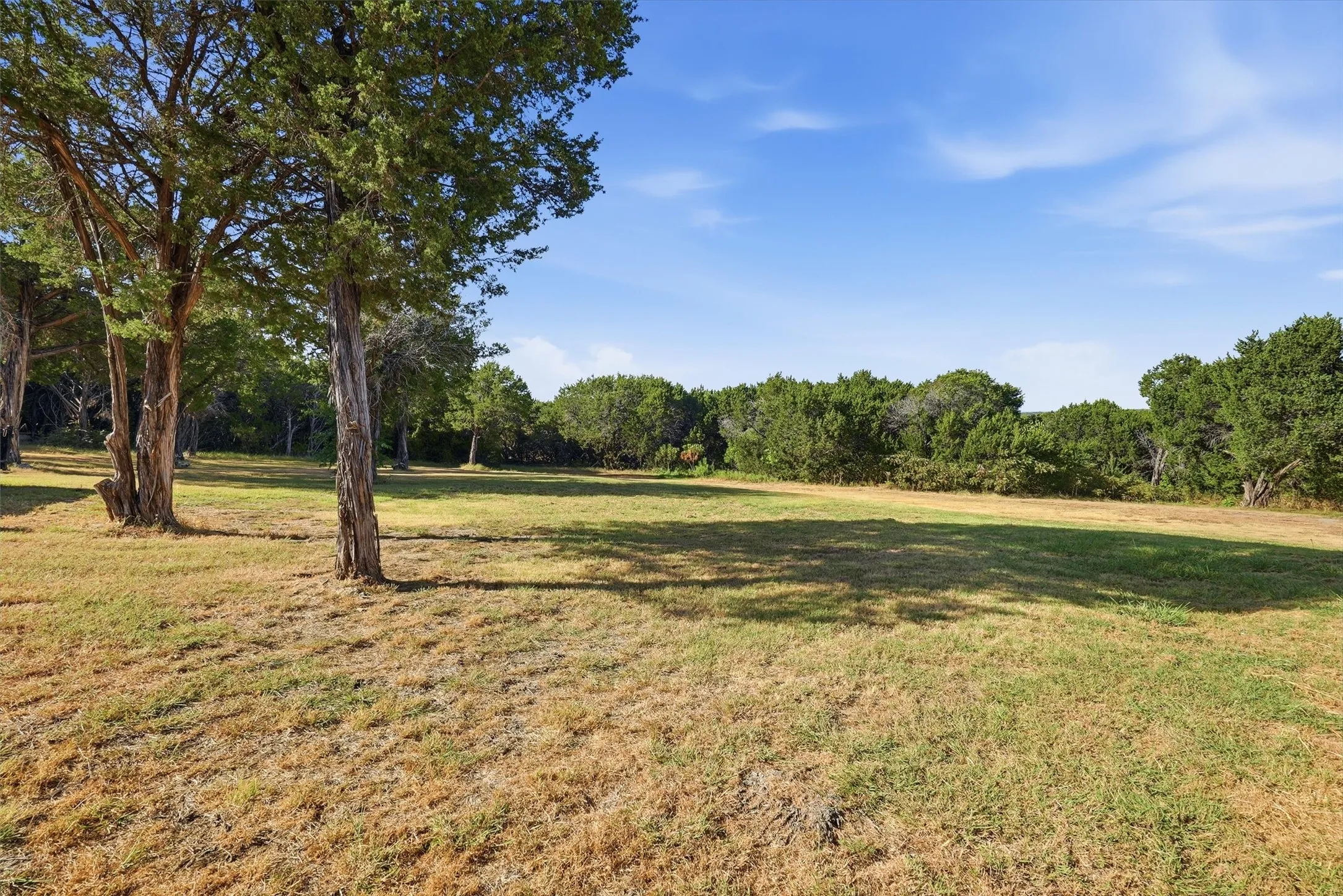 Single Family Residence For Sale in Somervell County , 1136 County Road 306b, Rainbow, Texas 76077, 3 Bedroom, 2 Bathroom, Garage spaces, 1,527 Sqft, built in 2004, mls#21361755, Real Estate Agent in Rainbow, Homes For Sale in Somervell county, Homes For Sale in Rainbow, Realtor in Rainbow Texas, Real Estate Brokerage Independent Realty Texas, Luminita Cordes Realtor