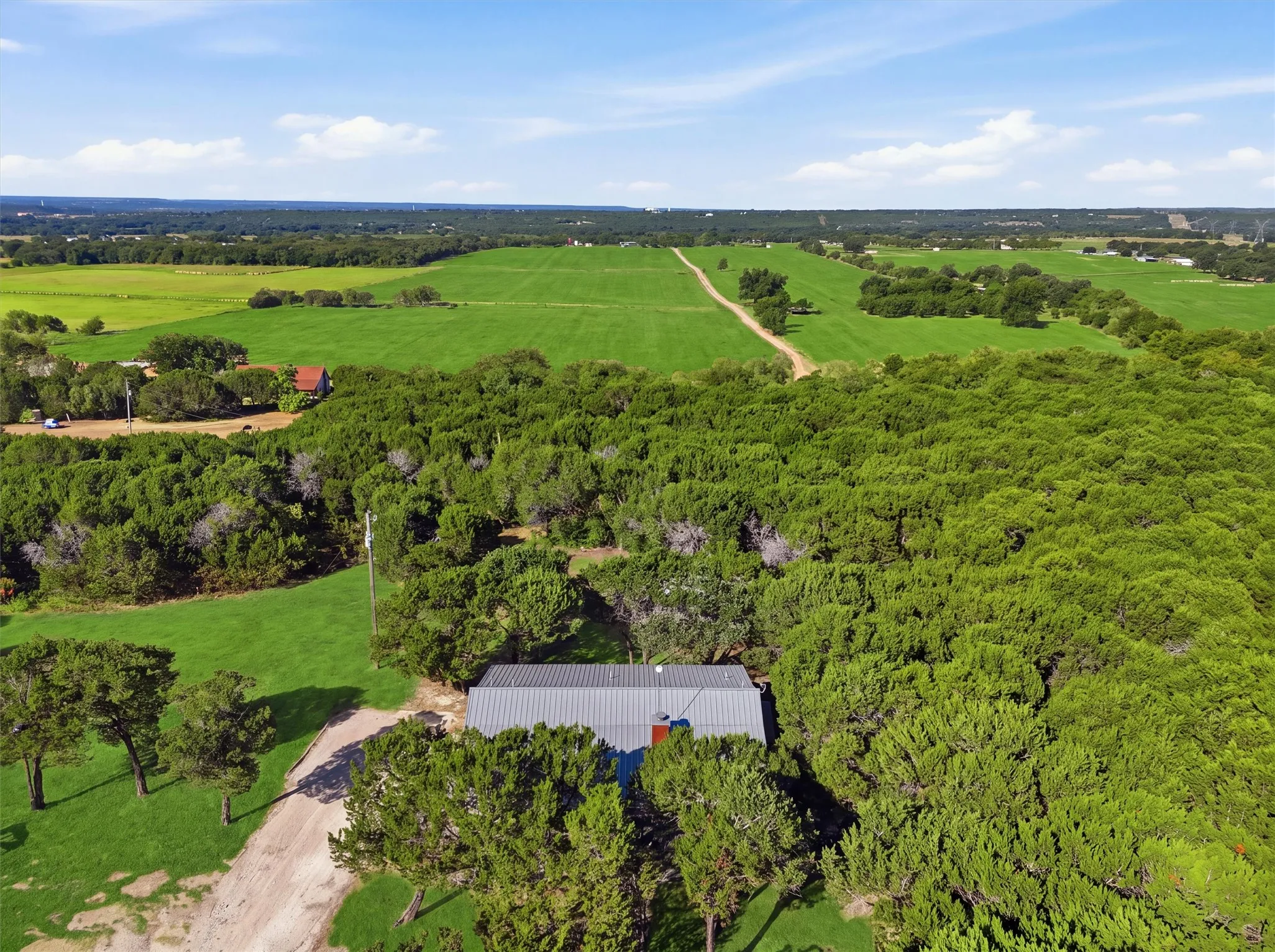 Single Family Residence For Sale in Somervell County , 1136 County Road 306b, Rainbow, Texas 76077, 3 Bedroom, 2 Bathroom, Garage spaces, 1,527 Sqft, built in 2004, mls#21361755, Real Estate Agent in Rainbow, Homes For Sale in Somervell county, Homes For Sale in Rainbow, Realtor in Rainbow Texas, Real Estate Brokerage Independent Realty Texas, Luminita Cordes Realtor