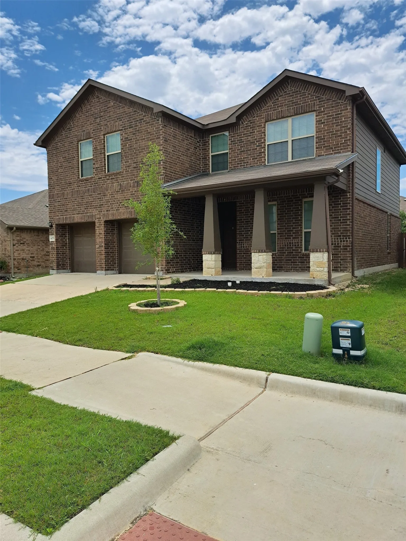 Single Family Residence For Sale in Tarrant County , 6273 Outrigger Road, Fort Worth, Texas 76179, 4 Bedroom, 4 Bathroom, 2 Garage spaces, 2,950 Sqft, built in 2019, Price $340,000, mls#21339145, Real Estate Agent in Fort Worth, Homes For Sale in Tarrant county, Homes For Sale in Fort Worth, Realtor in Fort Worth Texas, Real Estate Brokerage Independent Realty Texas, Luminita Cordes Realtor