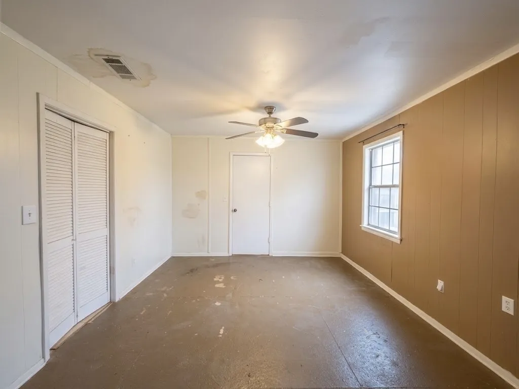 Farm For Sale in Van Zandt County , 32951 Fm 47, Mabank, Texas 75147, 4 Bedroom, 2 Bathroom, Garage spaces, 1,700 Sqft, built in 1975, mls#21366468, Real Estate Agent in Mabank, Homes For Sale in Van Zandt county, Homes For Sale in Mabank, Realtor in Mabank Texas, Real Estate Brokerage Independent Realty Texas, Luminita Cordes Realtor