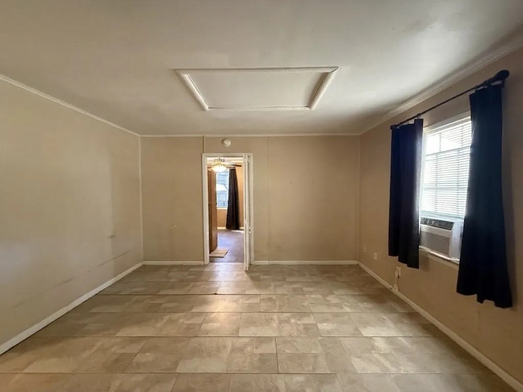 Farm For Sale in Van Zandt County , 32951 Fm 47, Mabank, Texas 75147, 4 Bedroom, 2 Bathroom, Garage spaces, 1,700 Sqft, built in 1975, mls#21366468, Real Estate Agent in Mabank, Homes For Sale in Van Zandt county, Homes For Sale in Mabank, Realtor in Mabank Texas, Real Estate Brokerage Independent Realty Texas, Luminita Cordes Realtor