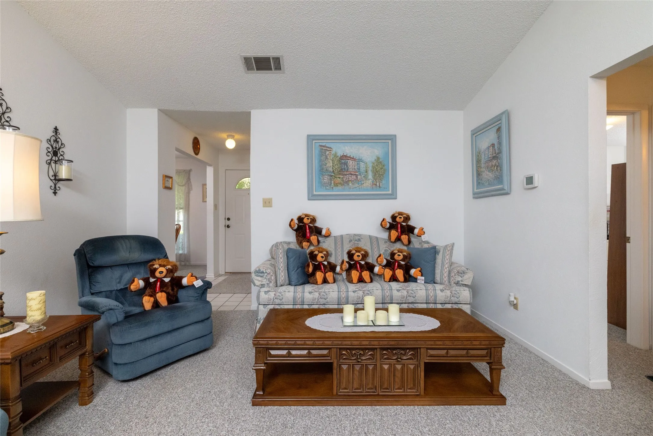 Single Family Residence For Sale in Tarrant County , 1309 Mercedes Street, Benbrook, Texas 76126, 3 Bedroom, 2 Bathroom, 2 Garage spaces, 1,349 Sqft, built in 1982, Price $315,000, mls#21366134, Real Estate Agent in Benbrook, Homes For Sale in Tarrant county, Homes For Sale in Benbrook, Realtor in Benbrook Texas, Real Estate Brokerage Independent Realty Texas, Luminita Cordes Realtor