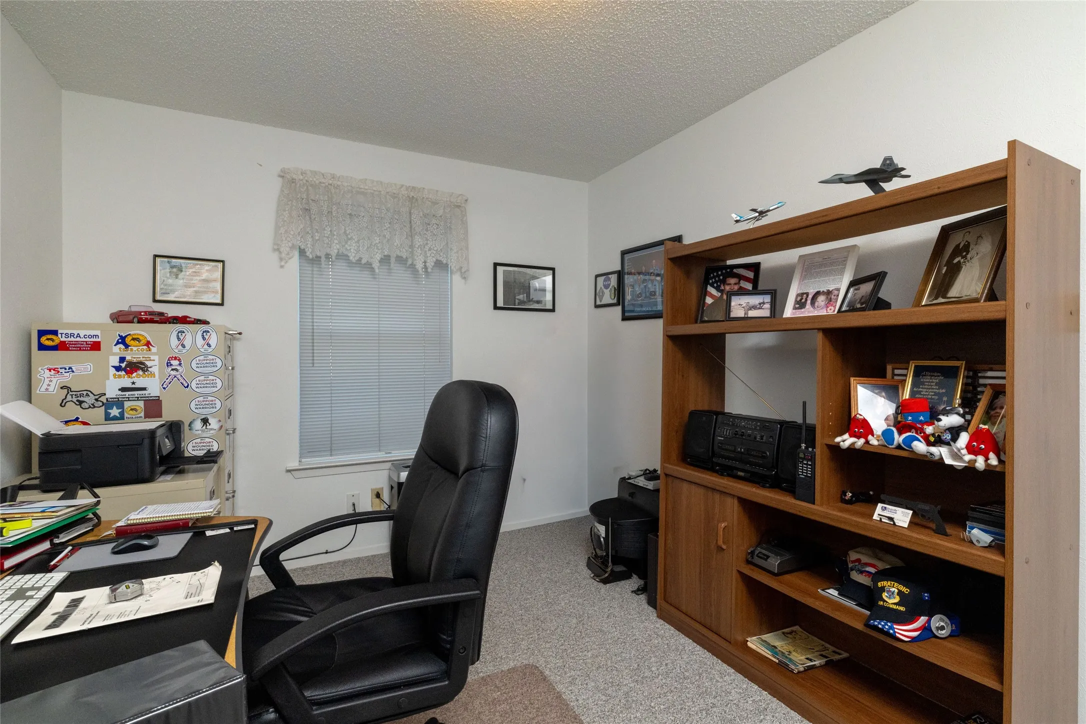 Single Family Residence For Sale in Tarrant County , 1309 Mercedes Street, Benbrook, Texas 76126, 3 Bedroom, 2 Bathroom, 2 Garage spaces, 1,349 Sqft, built in 1982, Price $315,000, mls#21366134, Real Estate Agent in Benbrook, Homes For Sale in Tarrant county, Homes For Sale in Benbrook, Realtor in Benbrook Texas, Real Estate Brokerage Independent Realty Texas, Luminita Cordes Realtor