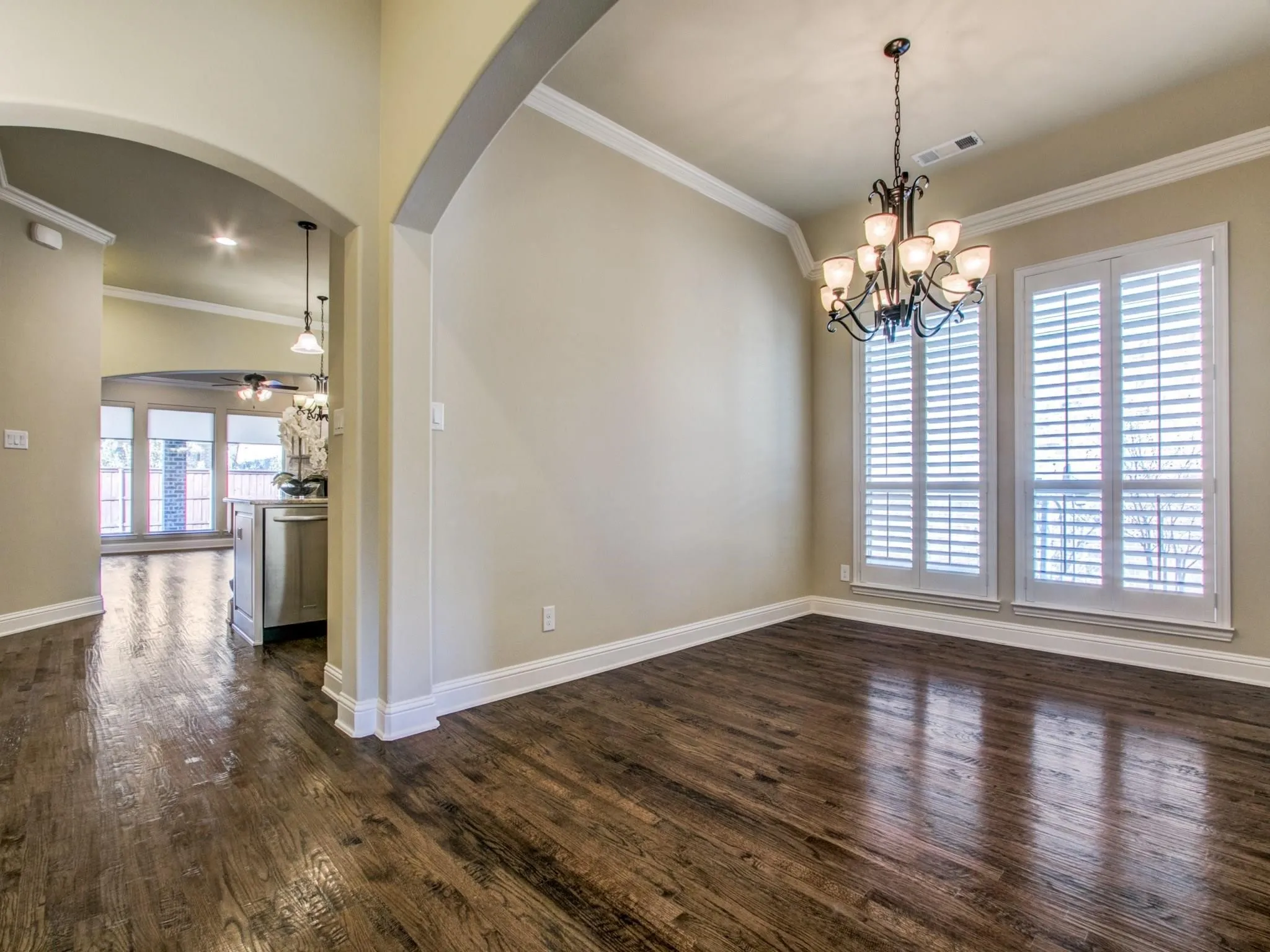 Single Family Residence For Rent in Denton County , 3041 Speyburn, The Colony, Texas 75056, 3 Bedroom, 3 Bathroom, 3 Garage spaces, 2,213 Sqft, built in 2014, mls#21366067, Real Estate Agent in The Colony, Homes For Rent in Denton county, Homes For Rent in The Colony, Realtor in The Colony Texas, Real Estate Brokerage Independent Realty Texas, Luminita Cordes Realtor