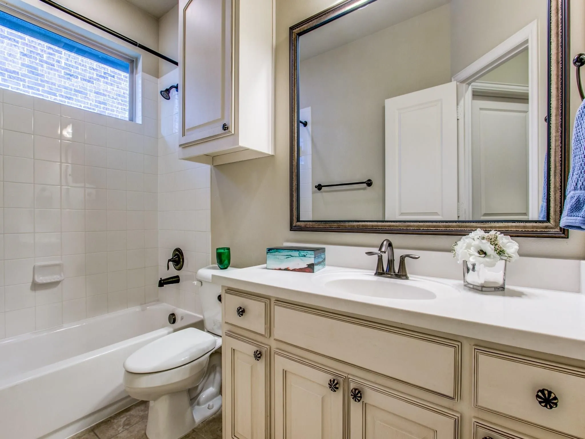 Single Family Residence For Rent in Denton County , 3041 Speyburn, The Colony, Texas 75056, 3 Bedroom, 3 Bathroom, 3 Garage spaces, 2,213 Sqft, built in 2014, mls#21366067, Real Estate Agent in The Colony, Homes For Rent in Denton county, Homes For Rent in The Colony, Realtor in The Colony Texas, Real Estate Brokerage Independent Realty Texas, Luminita Cordes Realtor