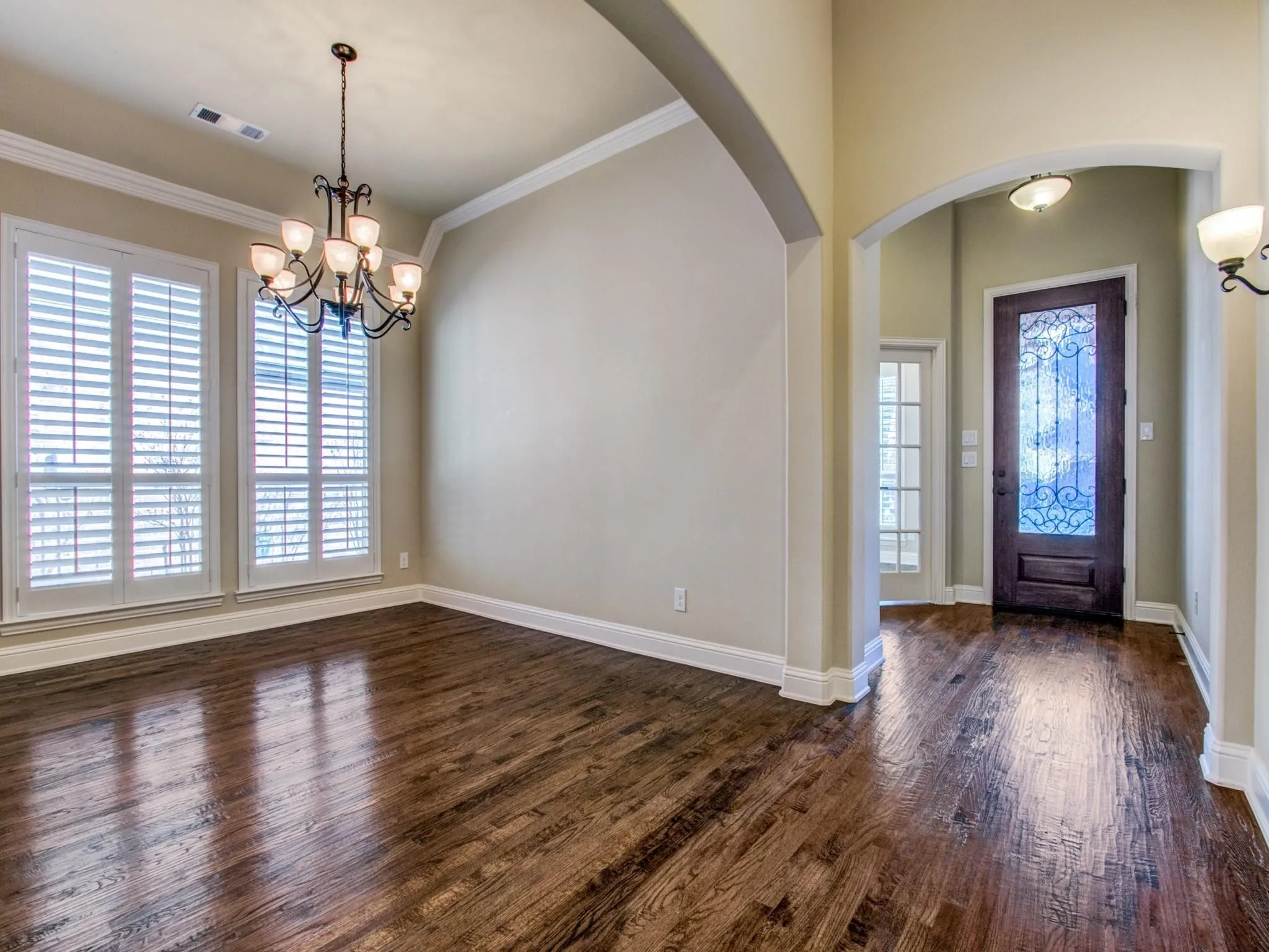 Single Family Residence For Rent in Denton County , 3041 Speyburn, The Colony, Texas 75056, 3 Bedroom, 3 Bathroom, 3 Garage spaces, 2,213 Sqft, built in 2014, mls#21366067, Real Estate Agent in The Colony, Homes For Rent in Denton county, Homes For Rent in The Colony, Realtor in The Colony Texas, Real Estate Brokerage Independent Realty Texas, Luminita Cordes Realtor