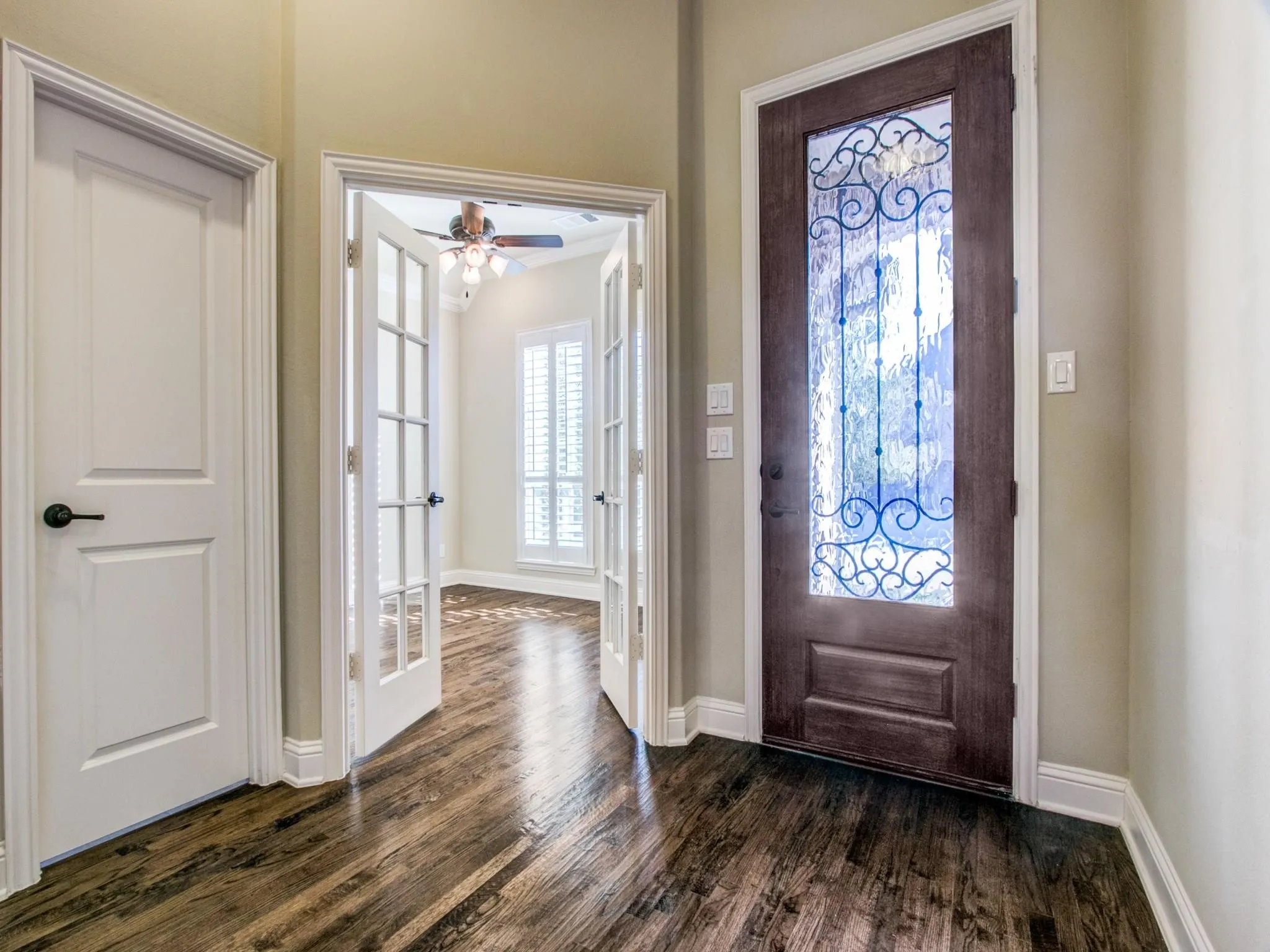 Single Family Residence For Rent in Denton County , 3041 Speyburn, The Colony, Texas 75056, 3 Bedroom, 3 Bathroom, 3 Garage spaces, 2,213 Sqft, built in 2014, mls#21366067, Real Estate Agent in The Colony, Homes For Rent in Denton county, Homes For Rent in The Colony, Realtor in The Colony Texas, Real Estate Brokerage Independent Realty Texas, Luminita Cordes Realtor