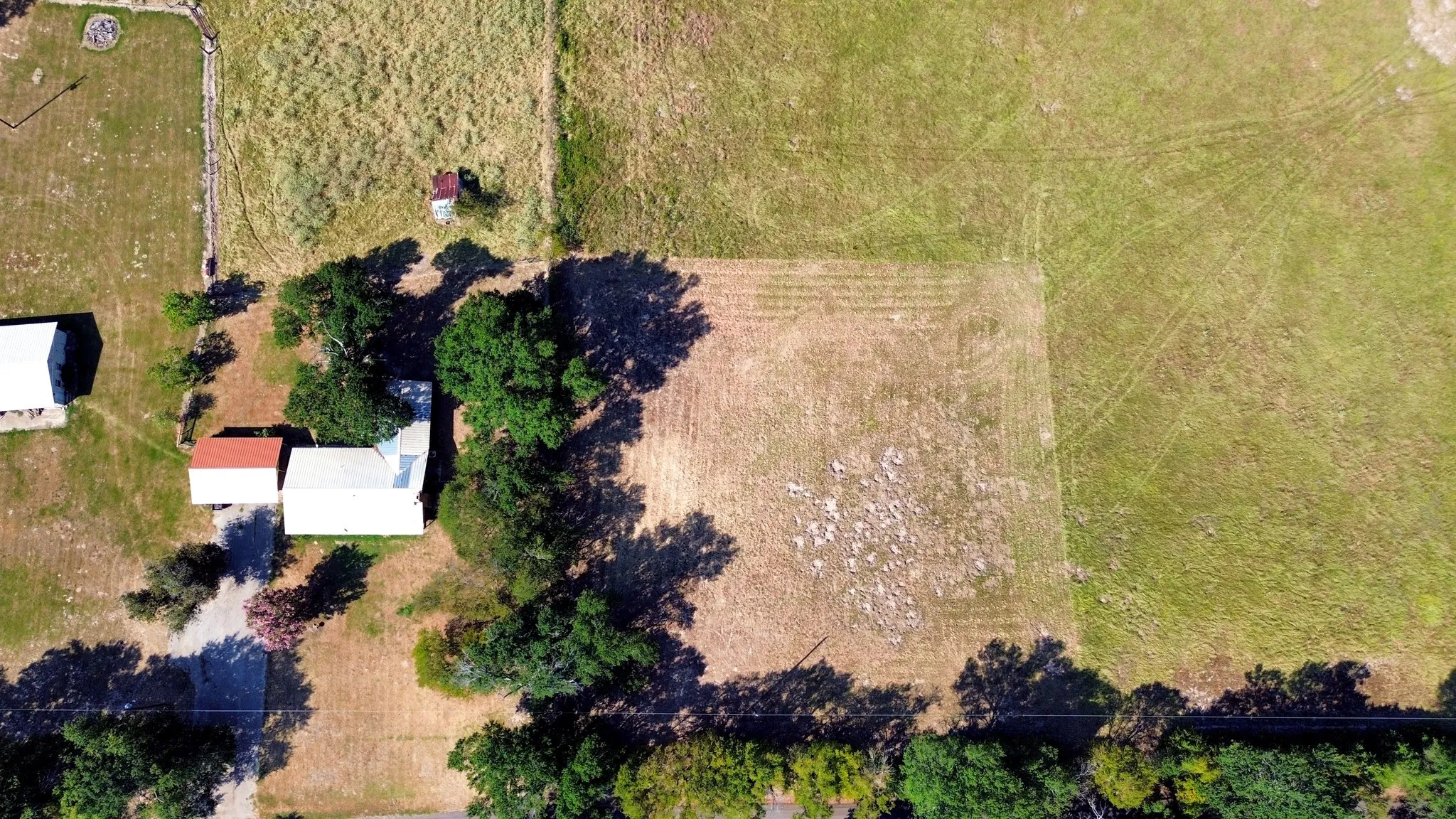 Improved Land For Sale in Freestone County , 1 Acre FCR 196, Streetman, Texas 75859, 0, 0, Garage spaces, 0 Sqft, built in 0, mls#21366537, Real Estate Agent in Streetman, Homes For Sale in Freestone county, Homes For Sale in Streetman, Realtor in Streetman Texas, Real Estate Brokerage Independent Realty Texas, Luminita Cordes Realtor