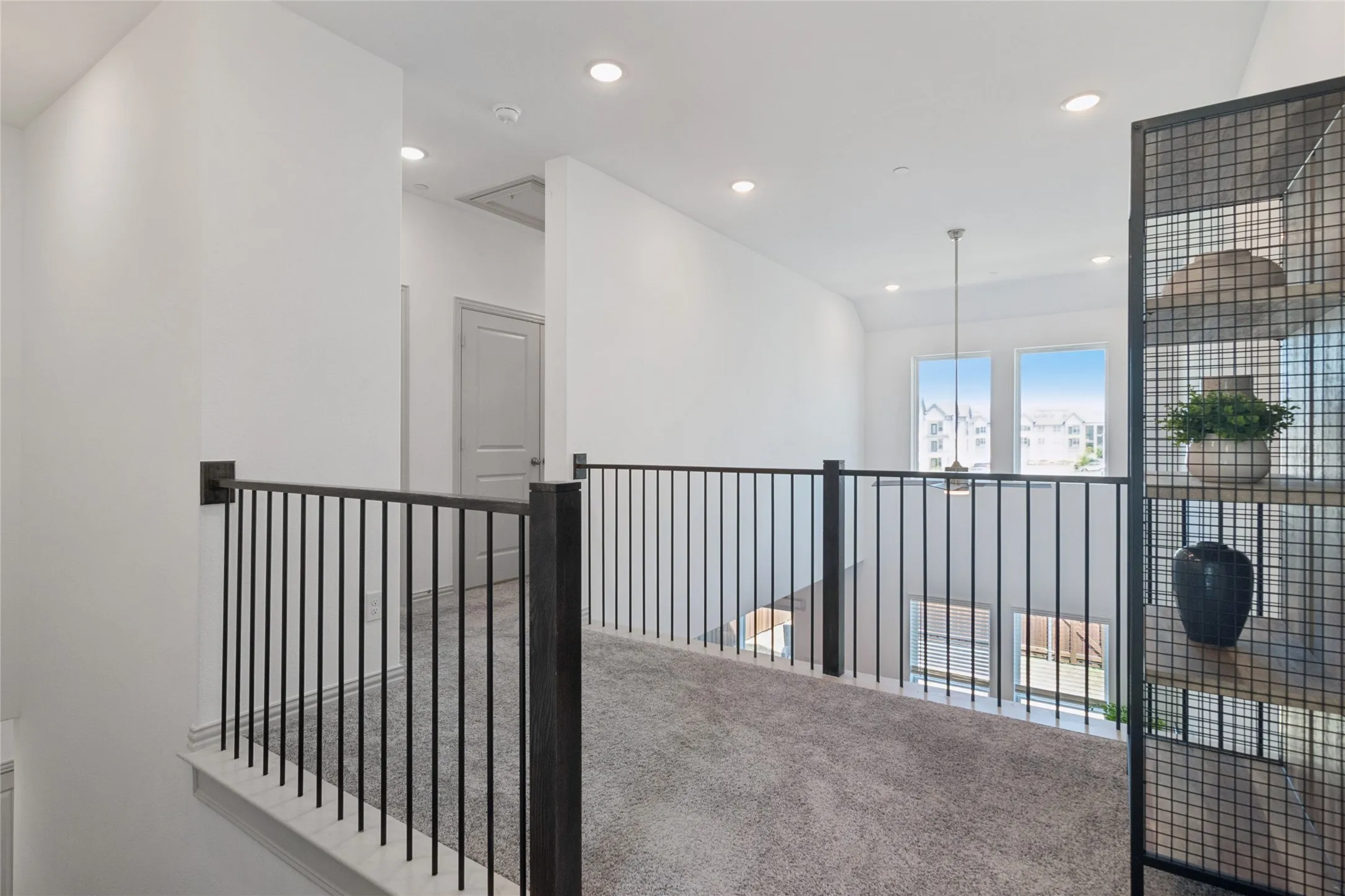 Townhouse For Sale in Collin County , 1336 Hill Country Place, Celina, Texas 75009, 2 Bedroom, 3 Bathroom, 2 Garage spaces, 1,617 Sqft, built in 2022, mls#21366544, Real Estate Agent in Celina, Homes For Sale in Collin county, Homes For Sale in Celina, Realtor in Celina Texas, Real Estate Brokerage Independent Realty Texas, Luminita Cordes Realtor