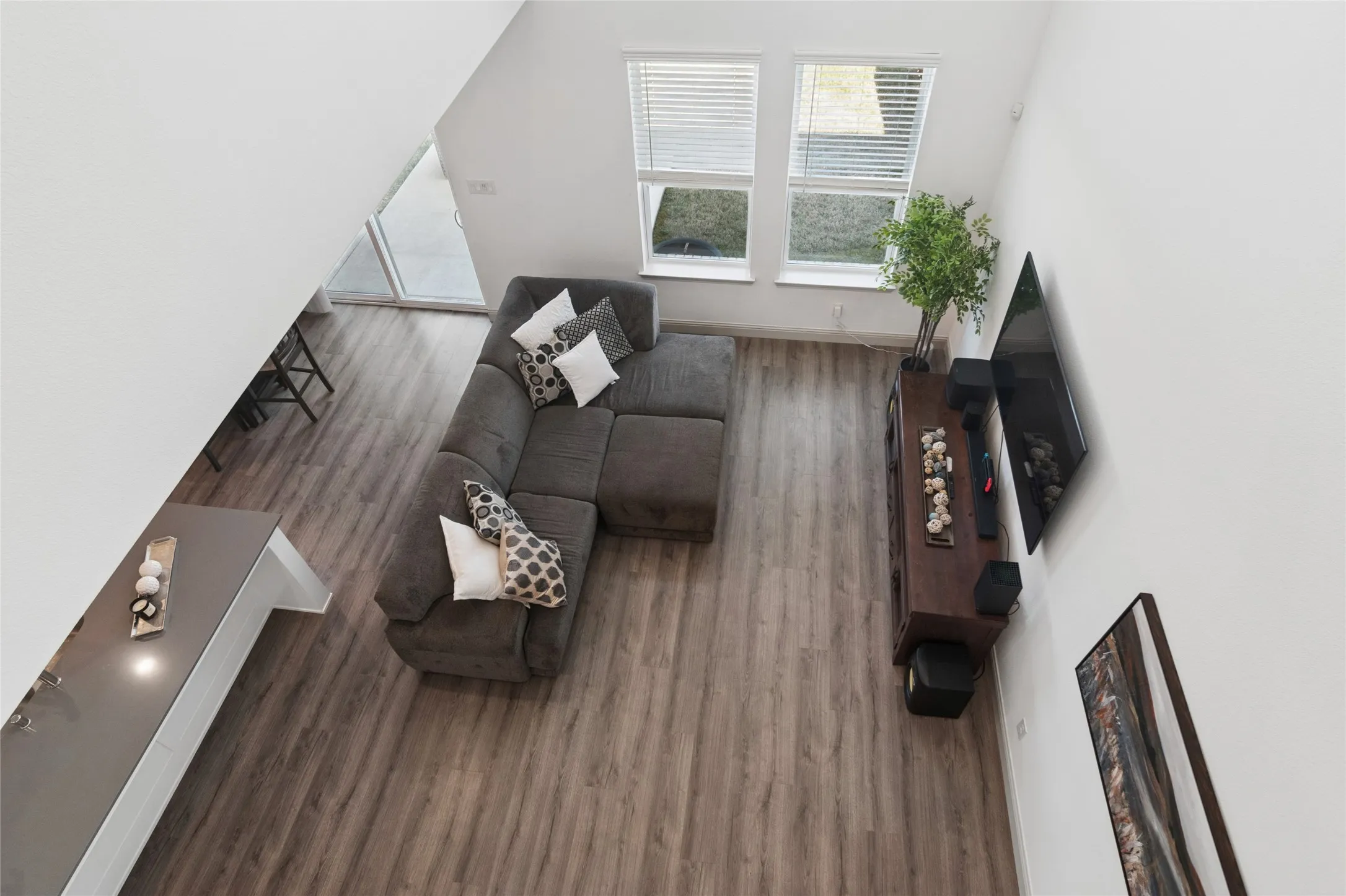 Townhouse For Sale in Collin County , 1336 Hill Country Place, Celina, Texas 75009, 2 Bedroom, 3 Bathroom, 2 Garage spaces, 1,617 Sqft, built in 2022, mls#21366544, Real Estate Agent in Celina, Homes For Sale in Collin county, Homes For Sale in Celina, Realtor in Celina Texas, Real Estate Brokerage Independent Realty Texas, Luminita Cordes Realtor