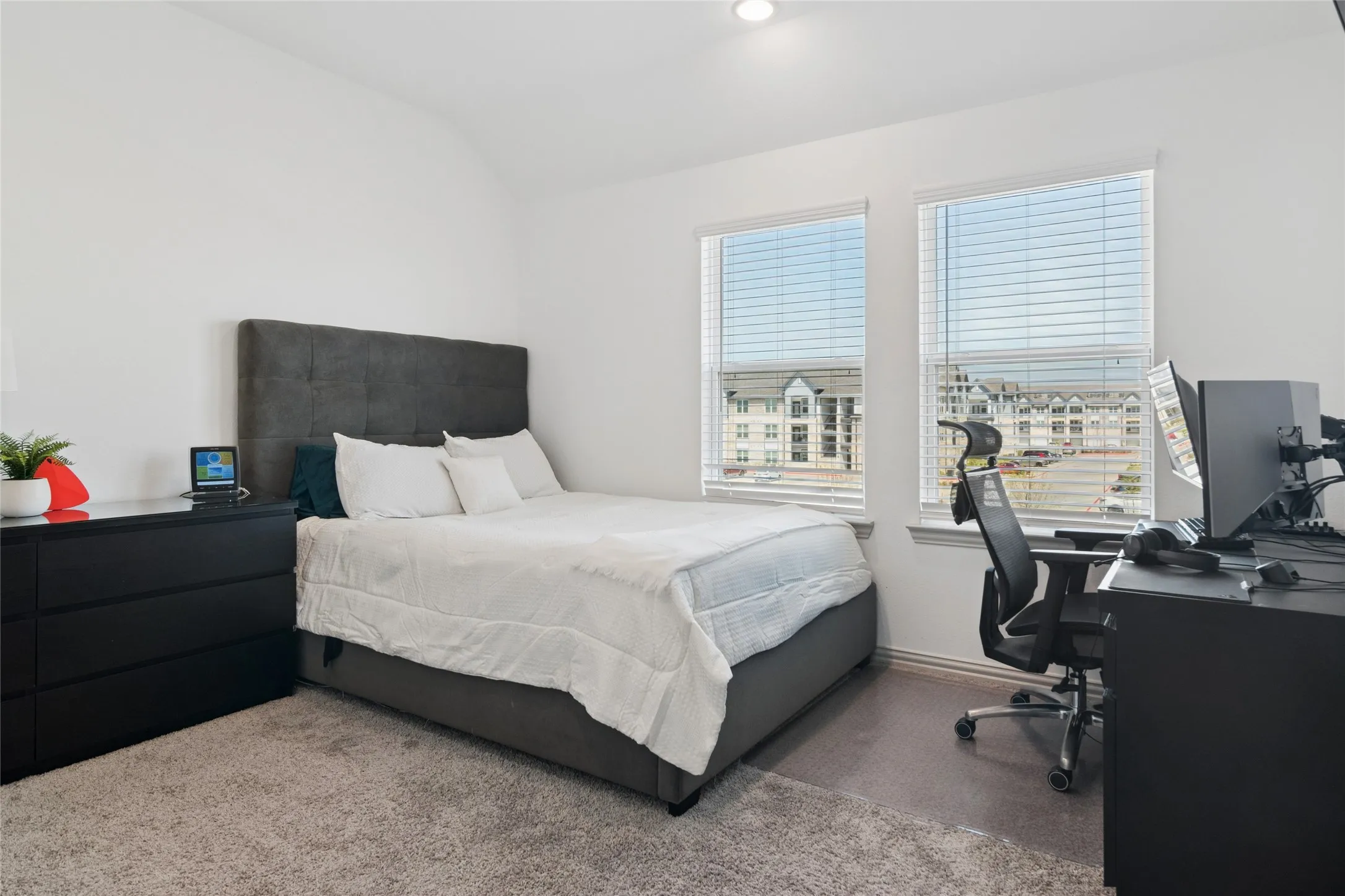 Townhouse For Sale in Collin County , 1336 Hill Country Place, Celina, Texas 75009, 2 Bedroom, 3 Bathroom, 2 Garage spaces, 1,617 Sqft, built in 2022, mls#21366544, Real Estate Agent in Celina, Homes For Sale in Collin county, Homes For Sale in Celina, Realtor in Celina Texas, Real Estate Brokerage Independent Realty Texas, Luminita Cordes Realtor