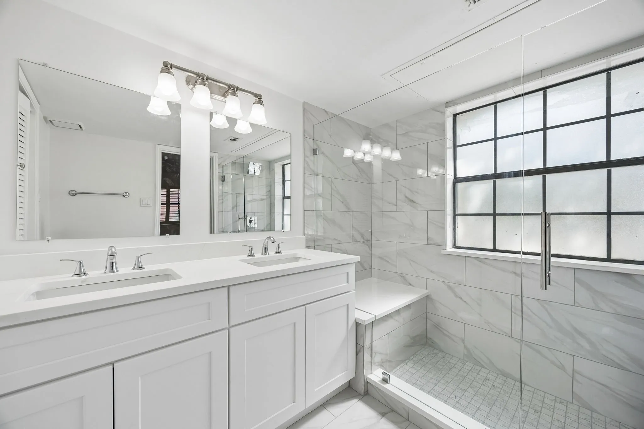 Condominium For Sale in Dallas County , 3401 Binkley Avenue C, University Park, Texas 75205, 1 Bedroom, 2 Bathroom, 1 Garage spaces, 974 Sqft, built in 1985, mls#21366326, Real Estate Agent in University Park, Homes For Sale in Dallas county, Homes For Sale in University Park, Realtor in University Park Texas, Real Estate Brokerage Independent Realty Texas, Luminita Cordes Realtor