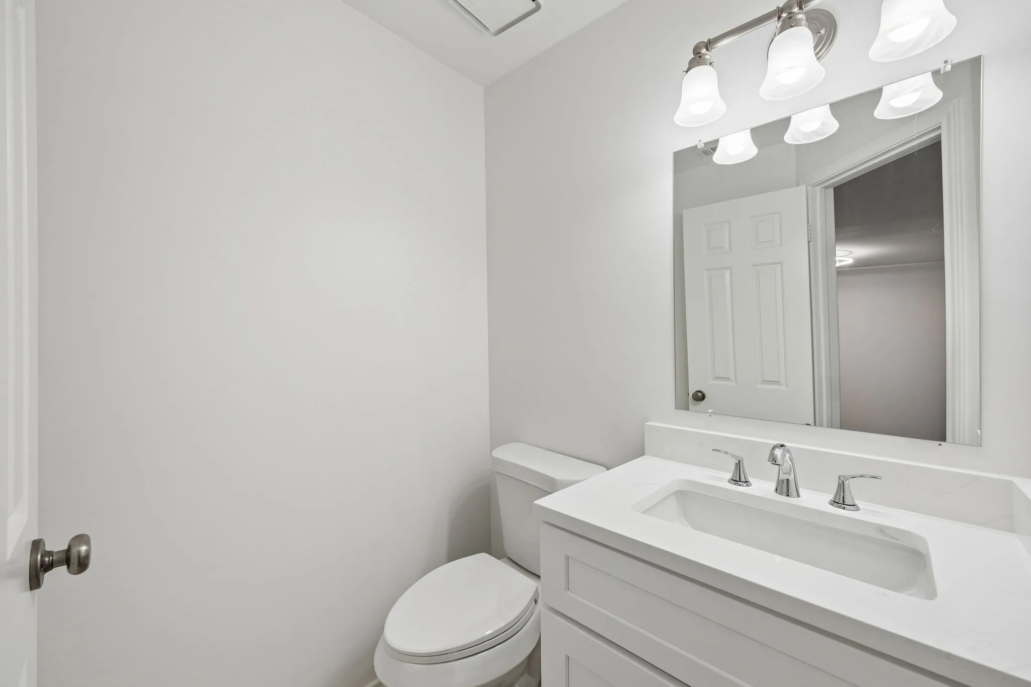 Condominium For Sale in Dallas County , 3401 Binkley Avenue C, University Park, Texas 75205, 1 Bedroom, 2 Bathroom, 1 Garage spaces, 974 Sqft, built in 1985, mls#21366326, Real Estate Agent in University Park, Homes For Sale in Dallas county, Homes For Sale in University Park, Realtor in University Park Texas, Real Estate Brokerage Independent Realty Texas, Luminita Cordes Realtor