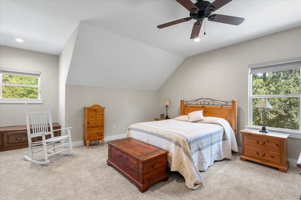 Single Family Residence For Sale in Upshur County , 251 Pintail Place, Gilmer, Texas 75645, 5 Bedroom, 4 Bathroom, 3 Garage spaces, 4,338 Sqft, built in 2018, Price $1,100,000, mls#21365090, Real Estate Agent in Gilmer, Homes For Sale in Upshur county, Homes For Sale in Gilmer, Realtor in Gilmer Texas, Real Estate Brokerage Independent Realty Texas, Luminita Cordes Realtor