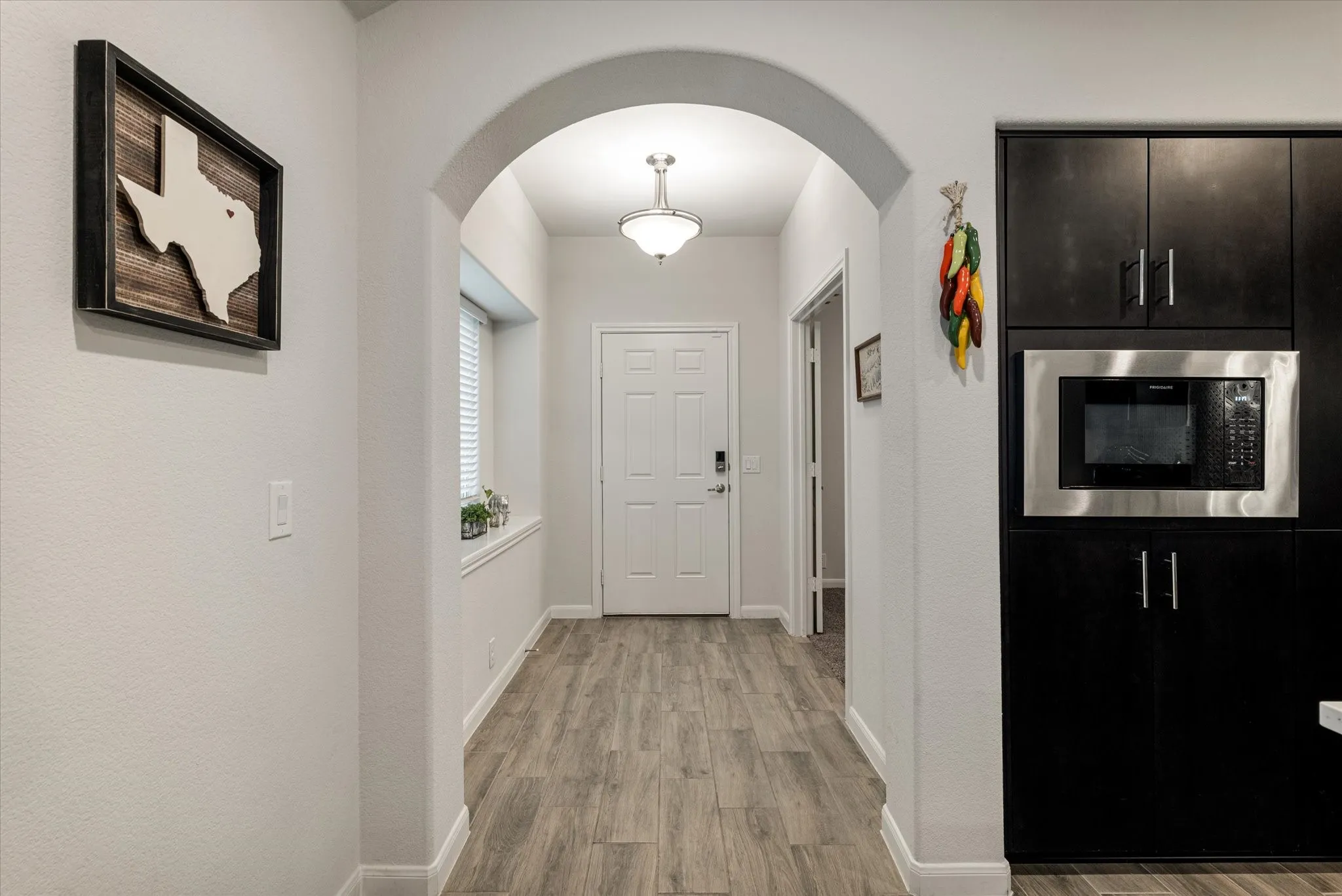 Single Family Residence For Rent in Kaufman County , 3225 Sioux Trail, Crandall, Texas 75114, 3 Bedroom, 2 Bathroom, 2 Garage spaces, 2,053 Sqft, built in 2022, mls#21364816, Real Estate Agent in Crandall, Homes For Rent in Kaufman county, Homes For Rent in Crandall, Realtor in Crandall Texas, Real Estate Brokerage Independent Realty Texas, Luminita Cordes Realtor