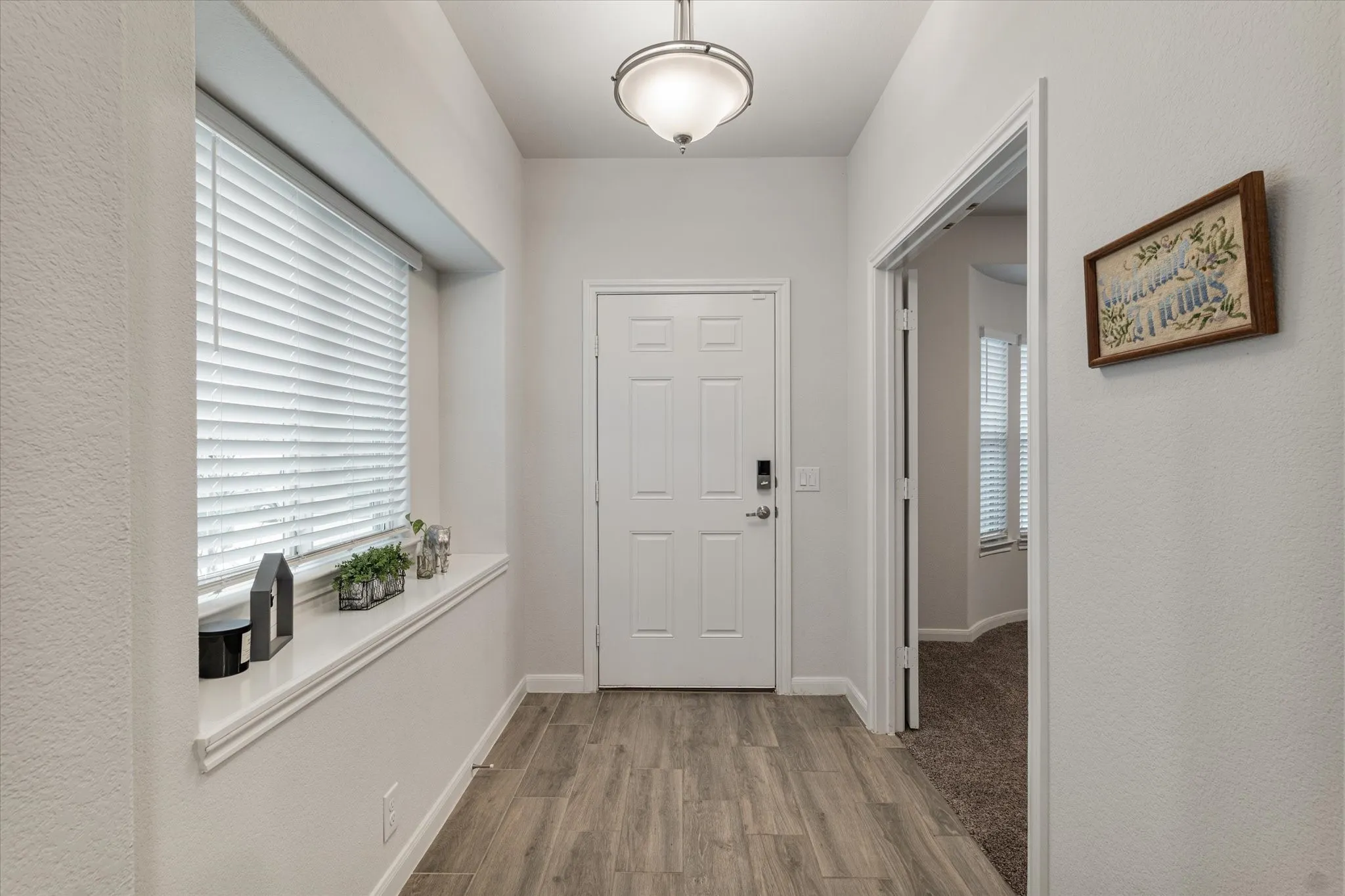 Single Family Residence For Rent in Kaufman County , 3225 Sioux Trail, Crandall, Texas 75114, 3 Bedroom, 2 Bathroom, 2 Garage spaces, 2,053 Sqft, built in 2022, mls#21364816, Real Estate Agent in Crandall, Homes For Rent in Kaufman county, Homes For Rent in Crandall, Realtor in Crandall Texas, Real Estate Brokerage Independent Realty Texas, Luminita Cordes Realtor