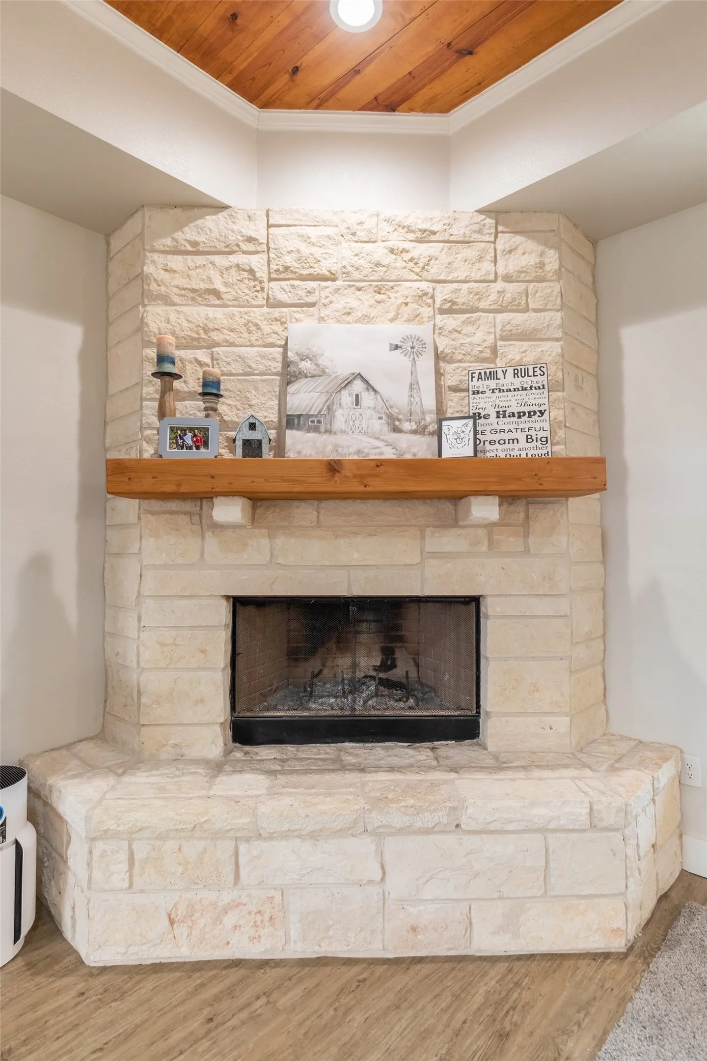 Single Family Residence For Sale in Taylor County , 208 Ridge Road, Tuscola, Texas 79562, 5 Bedroom, 3 Bathroom, 2 Garage spaces, 2,339 Sqft, built in 2023, mls#21366511, Real Estate Agent in Tuscola, Homes For Sale in Taylor county, Homes For Sale in Tuscola, Realtor in Tuscola Texas, Real Estate Brokerage Independent Realty Texas, Luminita Cordes Realtor