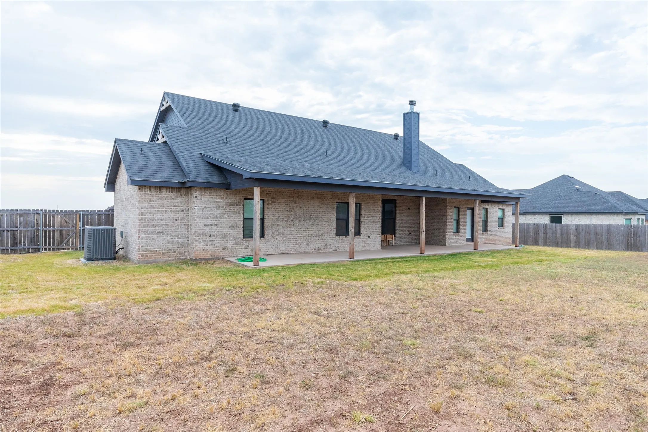 Single Family Residence For Sale in Taylor County , 208 Ridge Road, Tuscola, Texas 79562, 5 Bedroom, 3 Bathroom, 2 Garage spaces, 2,339 Sqft, built in 2023, mls#21366511, Real Estate Agent in Tuscola, Homes For Sale in Taylor county, Homes For Sale in Tuscola, Realtor in Tuscola Texas, Real Estate Brokerage Independent Realty Texas, Luminita Cordes Realtor