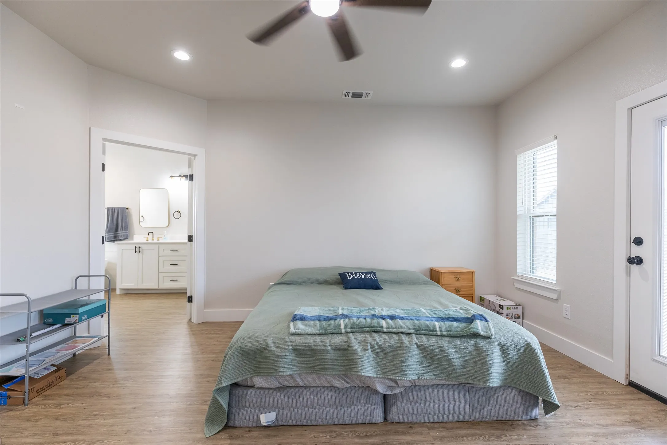 Single Family Residence For Sale in Taylor County , 208 Ridge Road, Tuscola, Texas 79562, 5 Bedroom, 3 Bathroom, 2 Garage spaces, 2,339 Sqft, built in 2023, mls#21366511, Real Estate Agent in Tuscola, Homes For Sale in Taylor county, Homes For Sale in Tuscola, Realtor in Tuscola Texas, Real Estate Brokerage Independent Realty Texas, Luminita Cordes Realtor