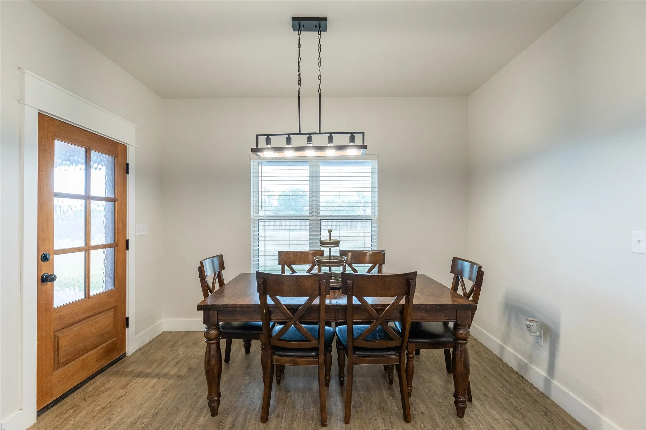 Single Family Residence For Sale in Taylor County , 208 Ridge Road, Tuscola, Texas 79562, 5 Bedroom, 3 Bathroom, 2 Garage spaces, 2,339 Sqft, built in 2023, mls#21366511, Real Estate Agent in Tuscola, Homes For Sale in Taylor county, Homes For Sale in Tuscola, Realtor in Tuscola Texas, Real Estate Brokerage Independent Realty Texas, Luminita Cordes Realtor