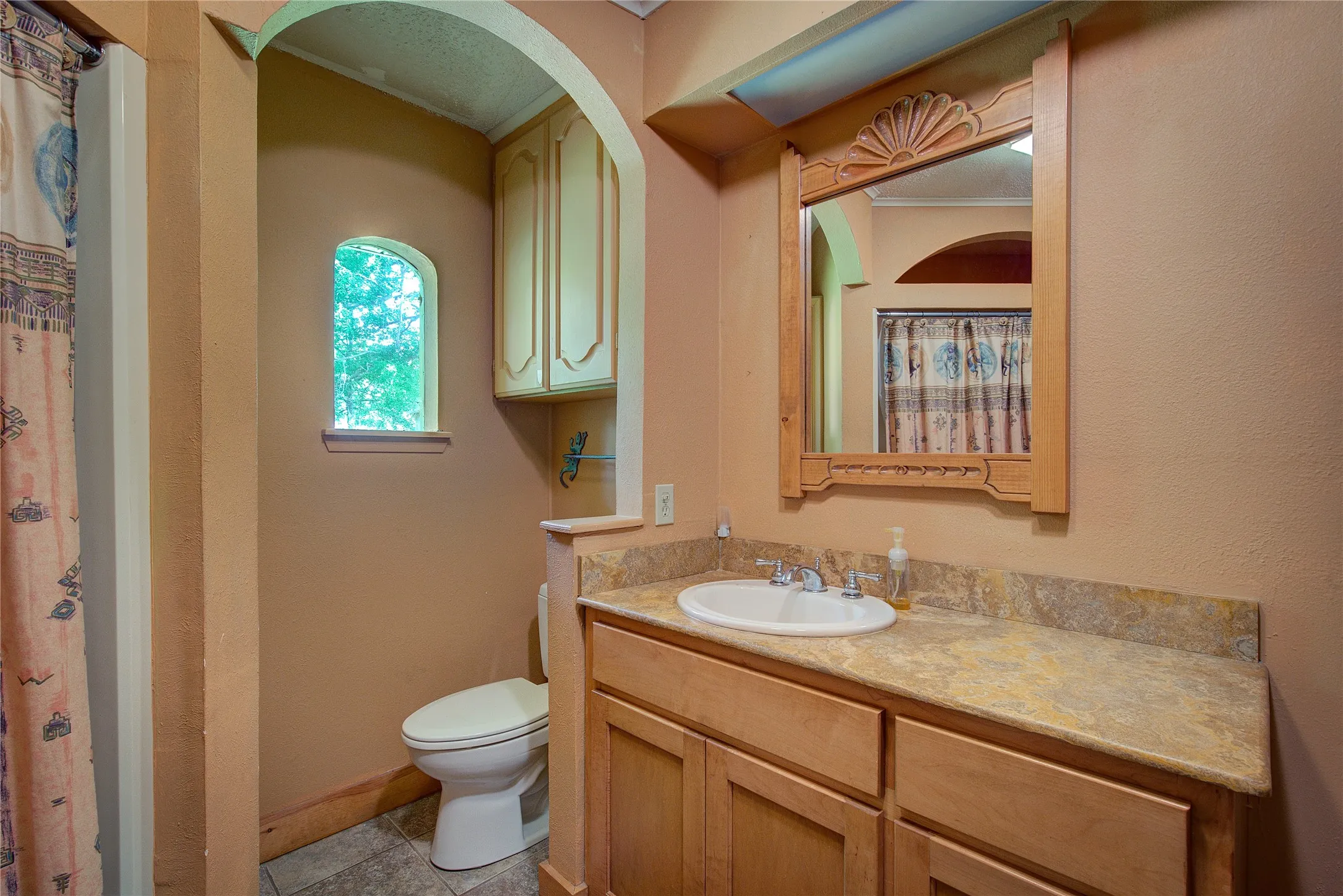 Single Family Residence For Sale in Franklin (TX) County , 1920 County Road Se 3370, Winnsboro, Texas 75494, 3 Bedroom, 2 Bathroom, 3 Garage spaces, 2,090 Sqft, built in 1983, Price $799,000, mls#21366573, Real Estate Agent in Winnsboro, Homes For Sale in Franklin (TX) county, Homes For Sale in Winnsboro, Realtor in Winnsboro Texas, Real Estate Brokerage Independent Realty Texas, Luminita Cordes Realtor