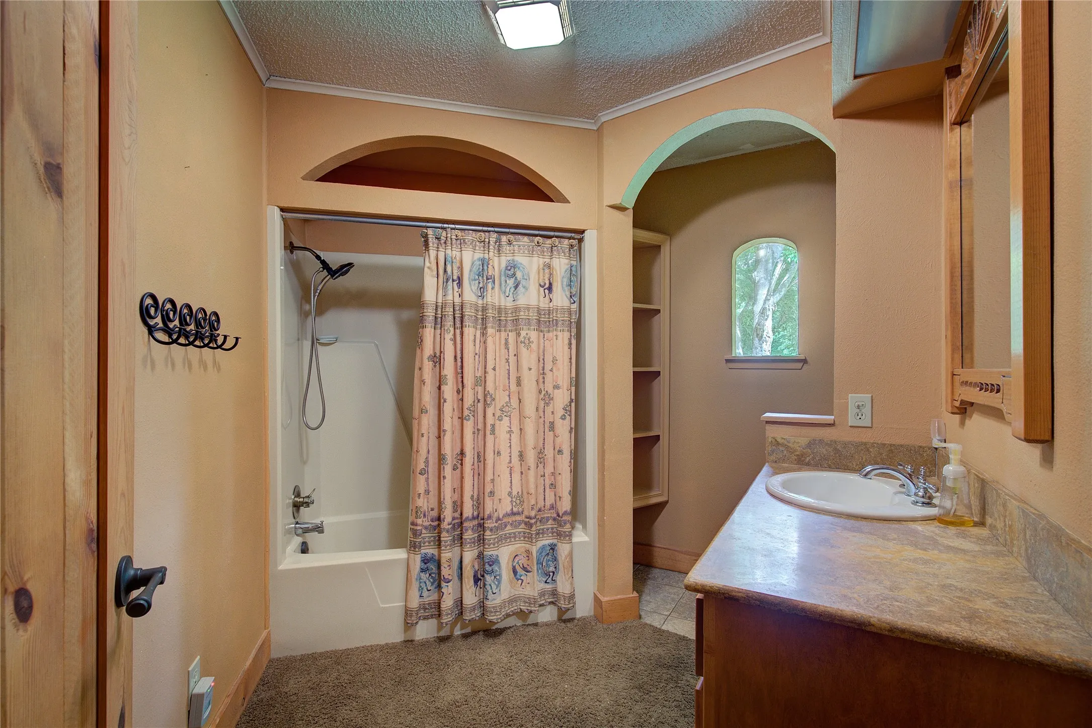 Single Family Residence For Sale in Franklin (TX) County , 1920 County Road Se 3370, Winnsboro, Texas 75494, 3 Bedroom, 2 Bathroom, 3 Garage spaces, 2,090 Sqft, built in 1983, Price $799,000, mls#21366573, Real Estate Agent in Winnsboro, Homes For Sale in Franklin (TX) county, Homes For Sale in Winnsboro, Realtor in Winnsboro Texas, Real Estate Brokerage Independent Realty Texas, Luminita Cordes Realtor