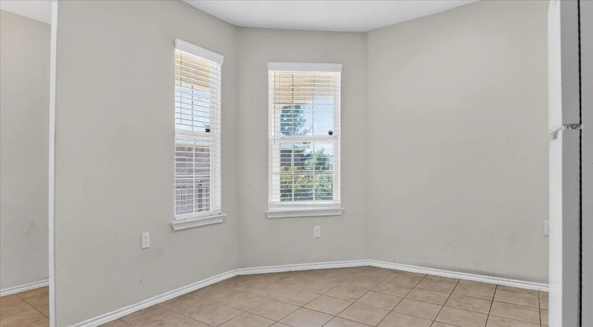 Single Family Residence For Sale in Williamson County , 535 Rockport Street, Georgetown, Texas 78633, 2 Bedroom, 2 Bathroom, 2 Garage spaces, 1,459 Sqft, built in 2020, mls#21361003, Real Estate Agent in Georgetown, Homes For Sale in Williamson county, Homes For Sale in Georgetown, Realtor in Georgetown Texas, Real Estate Brokerage Independent Realty Texas, Luminita Cordes Realtor