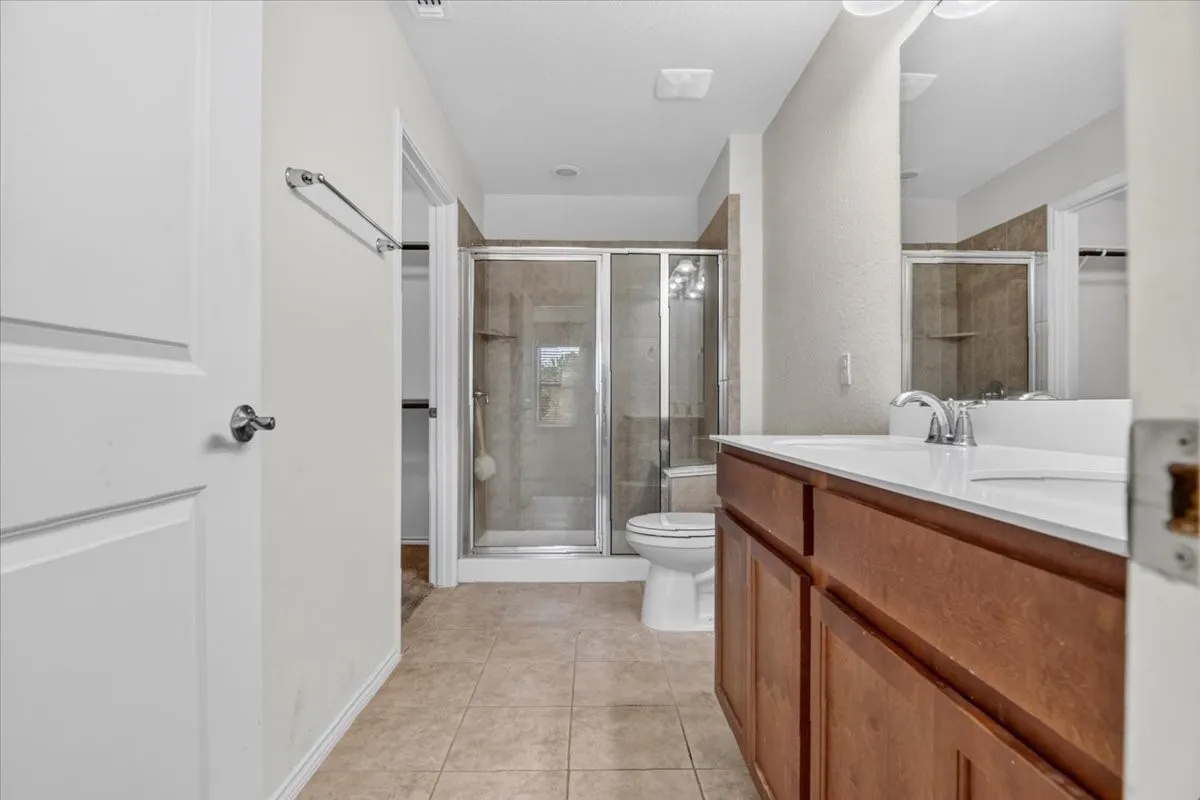 Primary bath- large shower