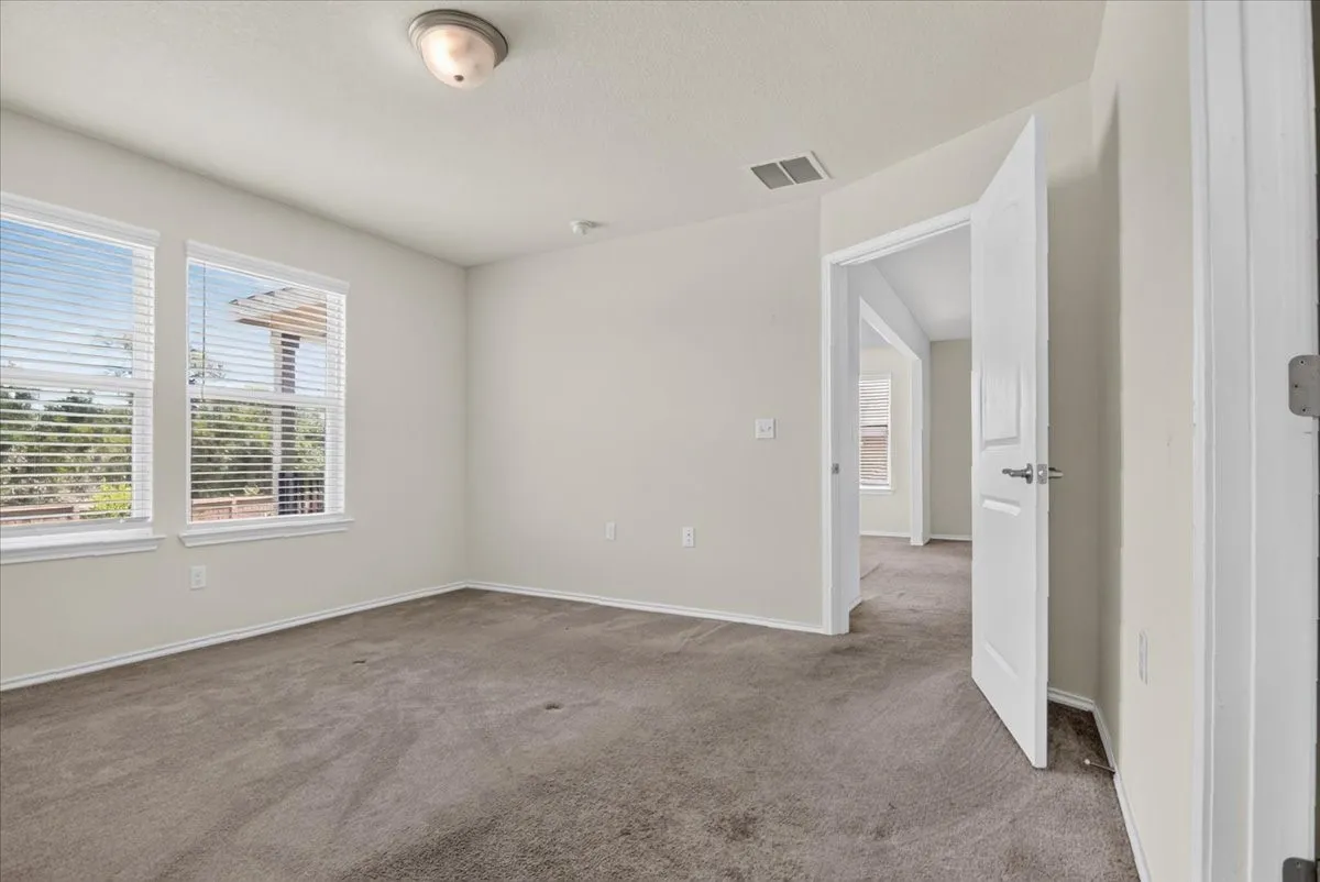 Single Family Residence For Sale in Williamson County , 535 Rockport Street, Georgetown, Texas 78633, 2 Bedroom, 2 Bathroom, 2 Garage spaces, 1,459 Sqft, built in 2020, mls#21361003, Real Estate Agent in Georgetown, Homes For Sale in Williamson county, Homes For Sale in Georgetown, Realtor in Georgetown Texas, Real Estate Brokerage Independent Realty Texas, Luminita Cordes Realtor