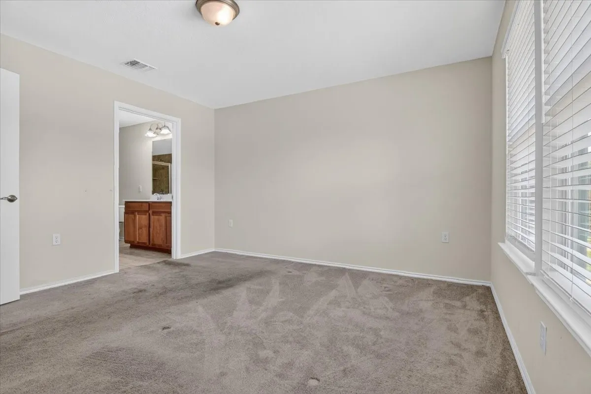 Single Family Residence For Sale in Williamson County , 535 Rockport Street, Georgetown, Texas 78633, 2 Bedroom, 2 Bathroom, 2 Garage spaces, 1,459 Sqft, built in 2020, mls#21361003, Real Estate Agent in Georgetown, Homes For Sale in Williamson county, Homes For Sale in Georgetown, Realtor in Georgetown Texas, Real Estate Brokerage Independent Realty Texas, Luminita Cordes Realtor