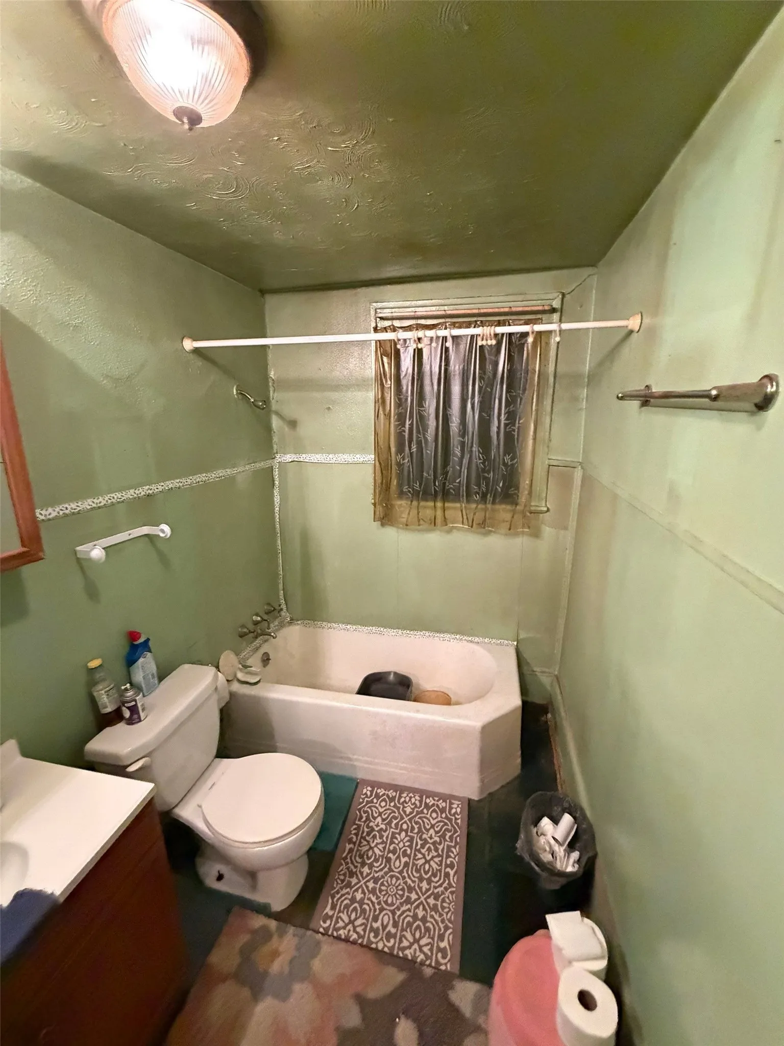 Single Family Residence For Sale in Dallas County , 2014 Arizona Avenue, Dallas, Texas 75216, 2 Bedroom, 1 Bathroom, Garage spaces, 1,120 Sqft, built in 1940, mls#21366558, Real Estate Agent in Dallas, Homes For Sale in Dallas county, Homes For Sale in Dallas, Realtor in Dallas Texas, Real Estate Brokerage Independent Realty Texas, Luminita Cordes Realtor