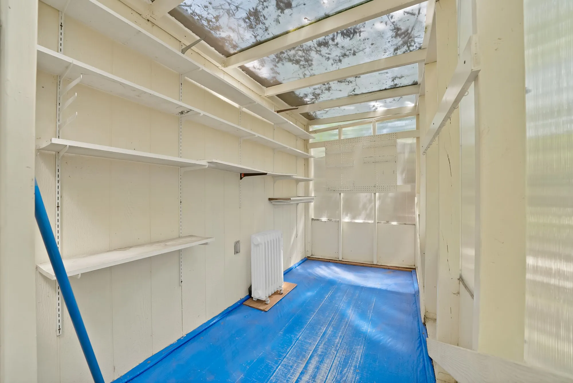 greenhouse, shelf