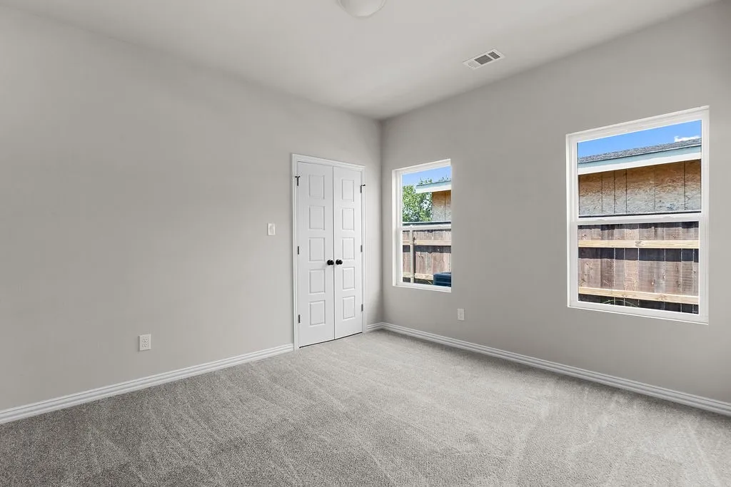 Single Family Residence For Sale in Tarrant County , 403 N Hansbarger Street, Everman, Texas 76140, 3 Bedroom, 2 Bathroom, Garage spaces, 1,338 Sqft, built in 2026, mls#21366593, Real Estate Agent in Everman, Homes For Sale in Tarrant county, Homes For Sale in Everman, Realtor in Everman Texas, Real Estate Brokerage Independent Realty Texas, Luminita Cordes Realtor