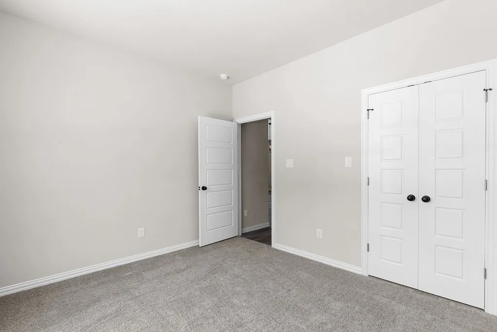 Single Family Residence For Sale in Tarrant County , 403 N Hansbarger Street, Everman, Texas 76140, 3 Bedroom, 2 Bathroom, Garage spaces, 1,338 Sqft, built in 2026, mls#21366593, Real Estate Agent in Everman, Homes For Sale in Tarrant county, Homes For Sale in Everman, Realtor in Everman Texas, Real Estate Brokerage Independent Realty Texas, Luminita Cordes Realtor