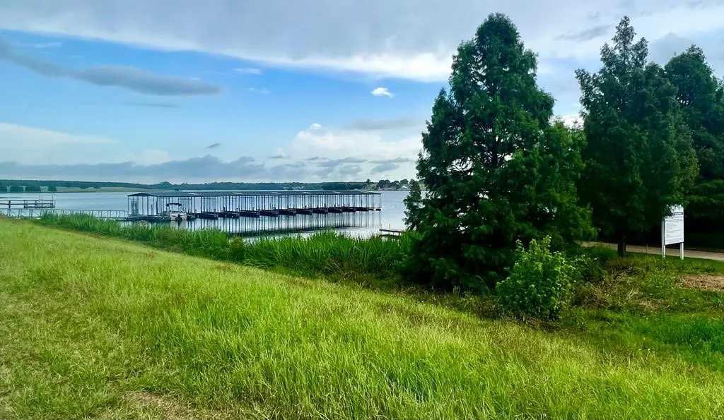 Unimproved Land For Sale in Henderson County , 42 Shore Crest Way, Athens, Texas 75752, 0, 0, Garage spaces, 0 Sqft, built in 0, mls#21366568, Real Estate Agent in Athens, Homes For Sale in Henderson county, Homes For Sale in Athens, Realtor in Athens Texas, Real Estate Brokerage Independent Realty Texas, Luminita Cordes Realtor