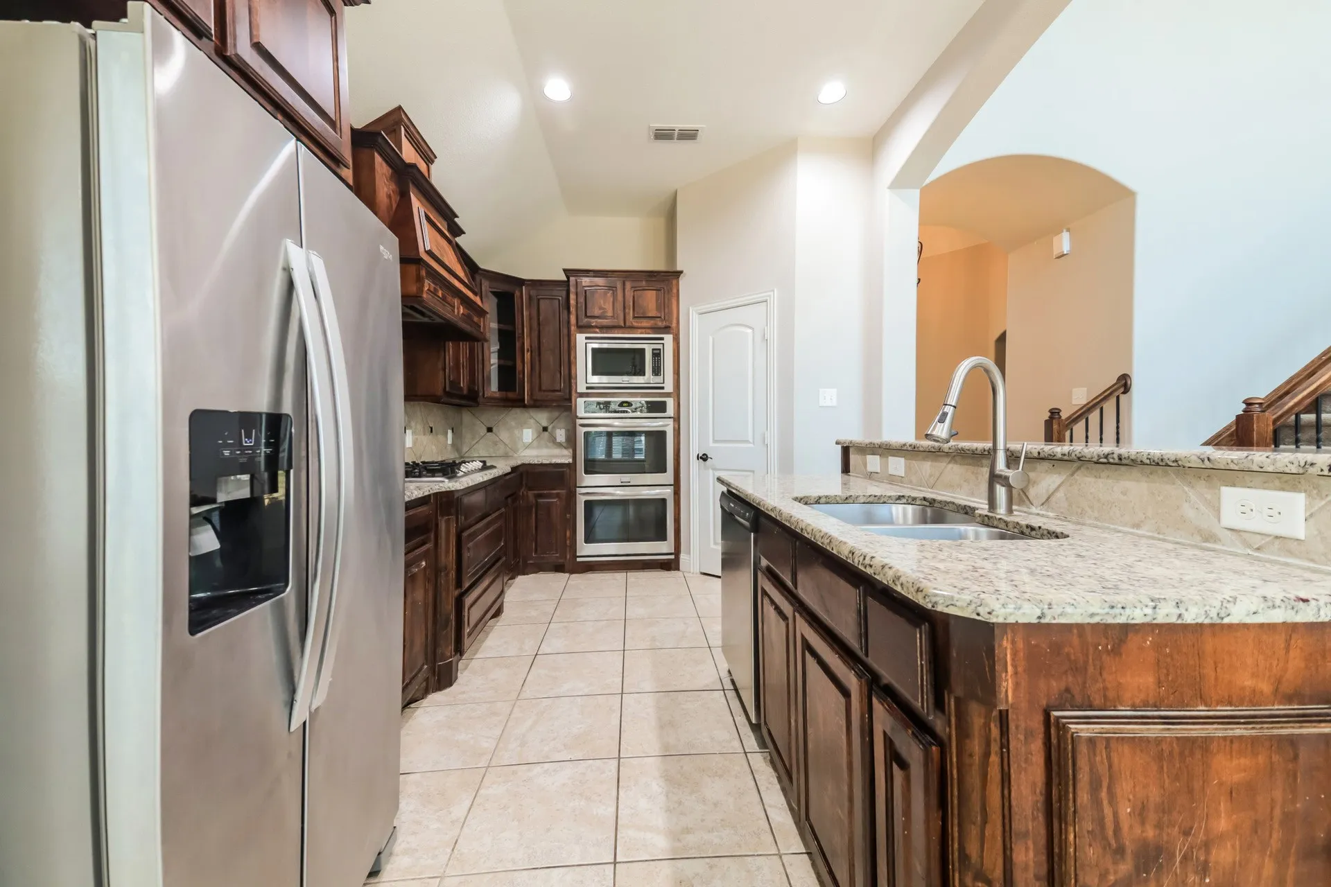 Single Family Residence For Sale in Denton County , 13624 Cortes De Pallas Drive, Little Elm, Texas 75068, 5 Bedroom, 3 Bathroom, 2 Garage spaces, 2,806 Sqft, built in 2016, mls#21363209, Real Estate Agent in Little Elm, Homes For Sale in Denton county, Homes For Sale in Little Elm, Realtor in Little Elm Texas, Real Estate Brokerage Independent Realty Texas, Luminita Cordes Realtor