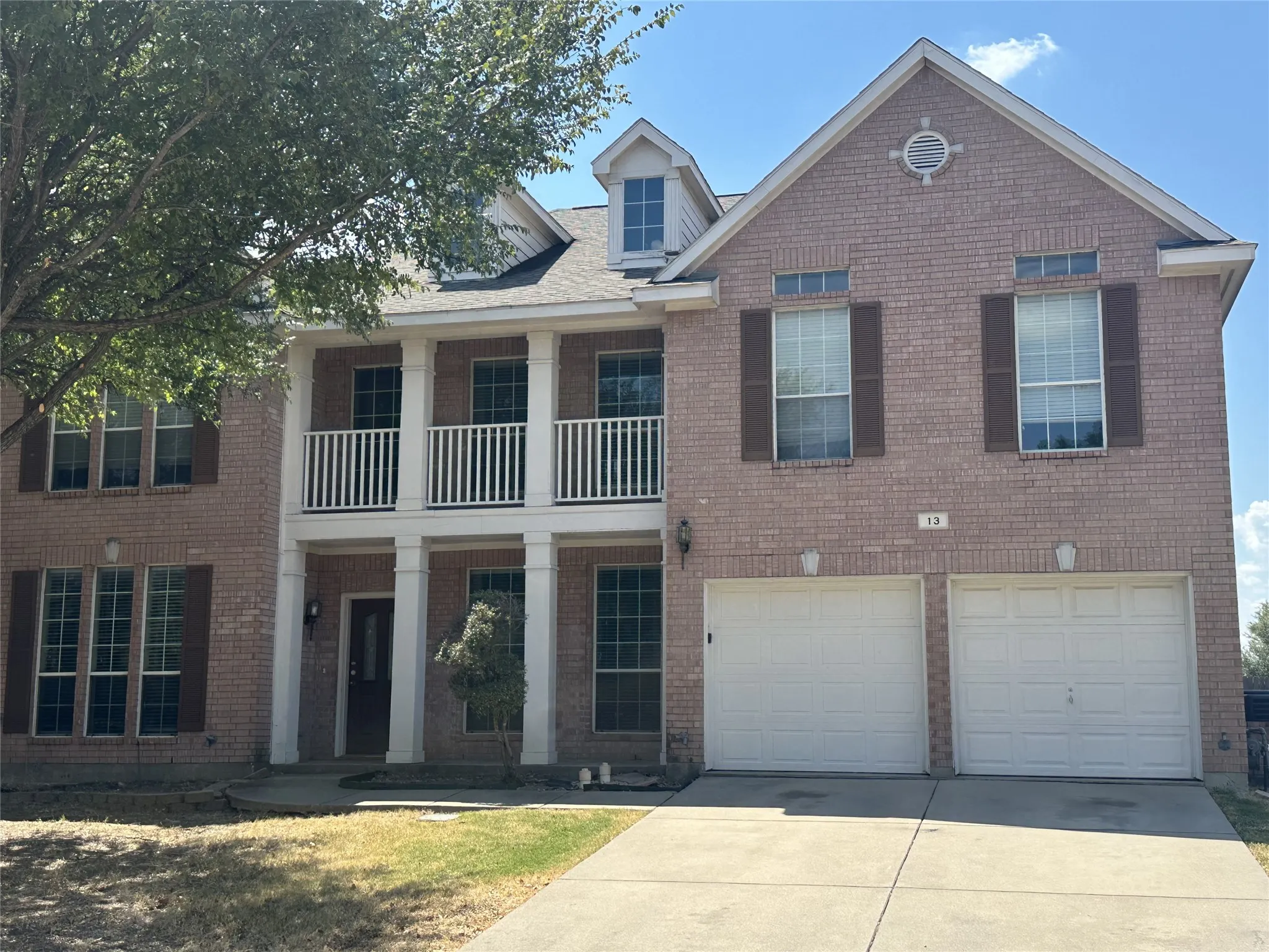 Single Family Residence For Sale in Tarrant County , 13 Monticello Court, Mansfield, Texas 76063, 5 Bedroom, 4 Bathroom, 2 Garage spaces, 4,581 Sqft, built in 2002, mls#21366454, Real Estate Agent in Mansfield, Homes For Sale in Tarrant county, Homes For Sale in Mansfield, Realtor in Mansfield Texas, Real Estate Brokerage Independent Realty Texas, Luminita Cordes Realtor