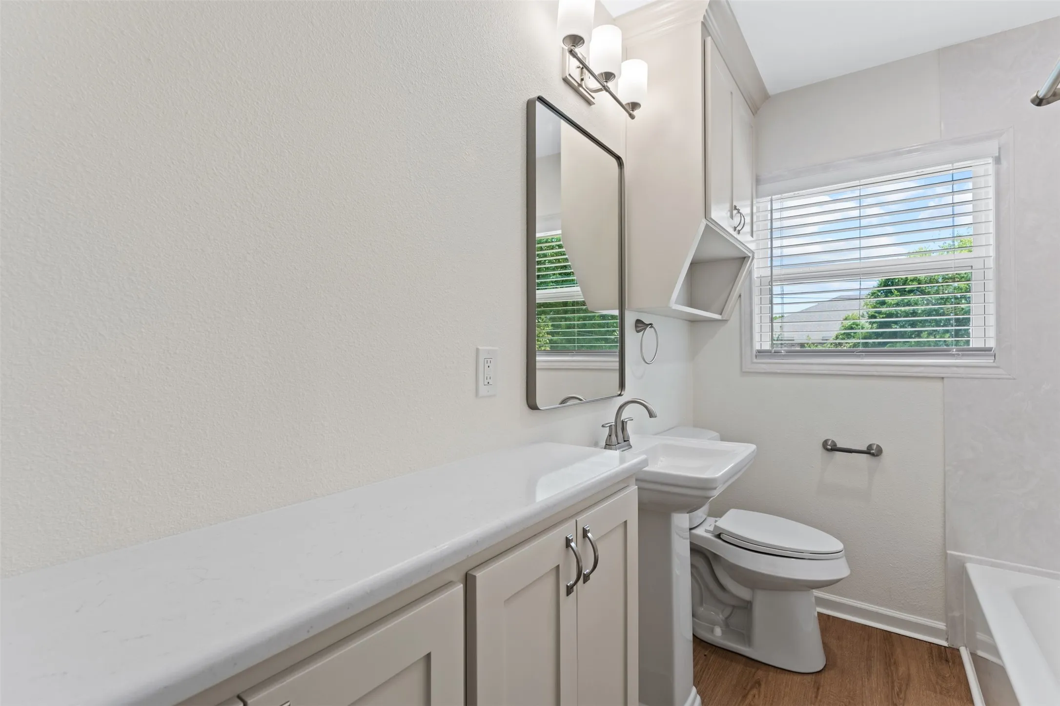 Single Family Residence For Sale in Mc Lennan County , 3224 Daughtrey Avenue, Waco, Texas 76711, 2 Bedroom, 1 Bathroom, Garage spaces, 776 Sqft, built in 1952, mls#21364267, Real Estate Agent in Waco, Homes For Sale in Mc Lennan county, Homes For Sale in Waco, Realtor in Waco Texas, Real Estate Brokerage Independent Realty Texas, Luminita Cordes Realtor