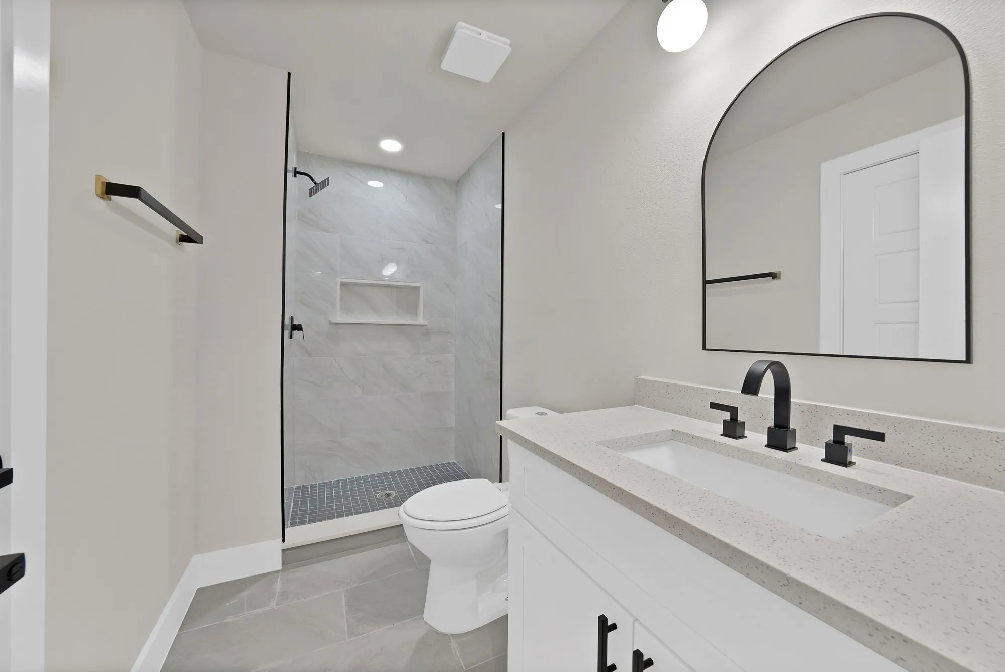 Single Family Residence For Sale in Dallas County , 1012 Catherine Lane, Seagoville, Texas 75159, 4 Bedroom, 2 Bathroom, Garage spaces, 1,222 Sqft, built in 1972, mls#21365004, Real Estate Agent in Seagoville, Homes For Sale in Dallas county, Homes For Sale in Seagoville, Realtor in Seagoville Texas, Real Estate Brokerage Independent Realty Texas, Luminita Cordes Realtor