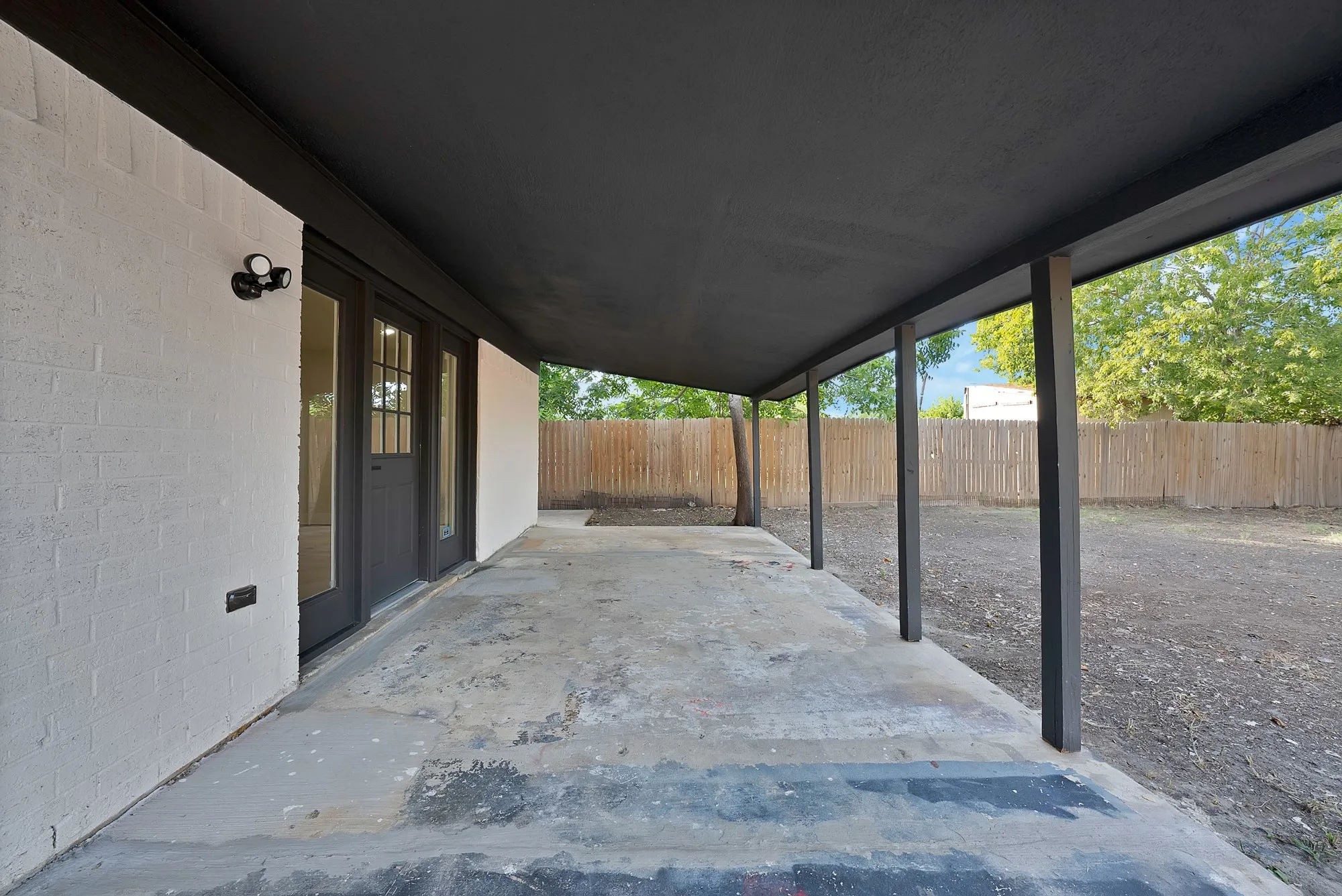 Single Family Residence For Sale in Dallas County , 1012 Catherine Lane, Seagoville, Texas 75159, 4 Bedroom, 2 Bathroom, Garage spaces, 1,222 Sqft, built in 1972, mls#21365004, Real Estate Agent in Seagoville, Homes For Sale in Dallas county, Homes For Sale in Seagoville, Realtor in Seagoville Texas, Real Estate Brokerage Independent Realty Texas, Luminita Cordes Realtor