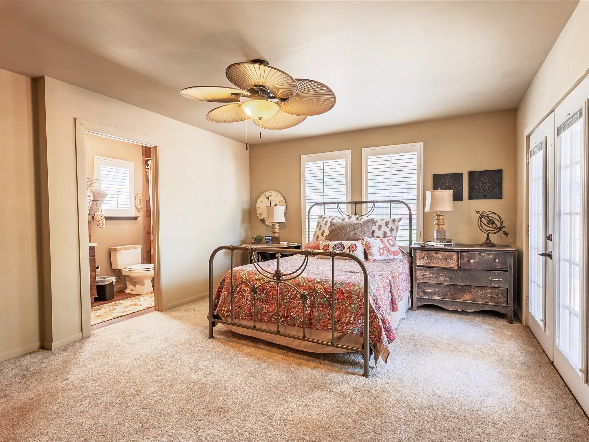 Single Family Residence For Sale in Palo Pinto County , 1637 Cedar Crest Loop, Possum Kingdom Lake, Texas 76449, 3 Bedroom, 3 Bathroom, Garage spaces, 2,134 Sqft, built in 1970, Price $1,200,000, mls#21360444, Real Estate Agent in Possum Kingdom Lake, Homes For Sale in Palo Pinto county, Homes For Sale in Possum Kingdom Lake, Realtor in Possum Kingdom Lake Texas, Real Estate Brokerage Independent Realty Texas, Luminita Cordes Realtor